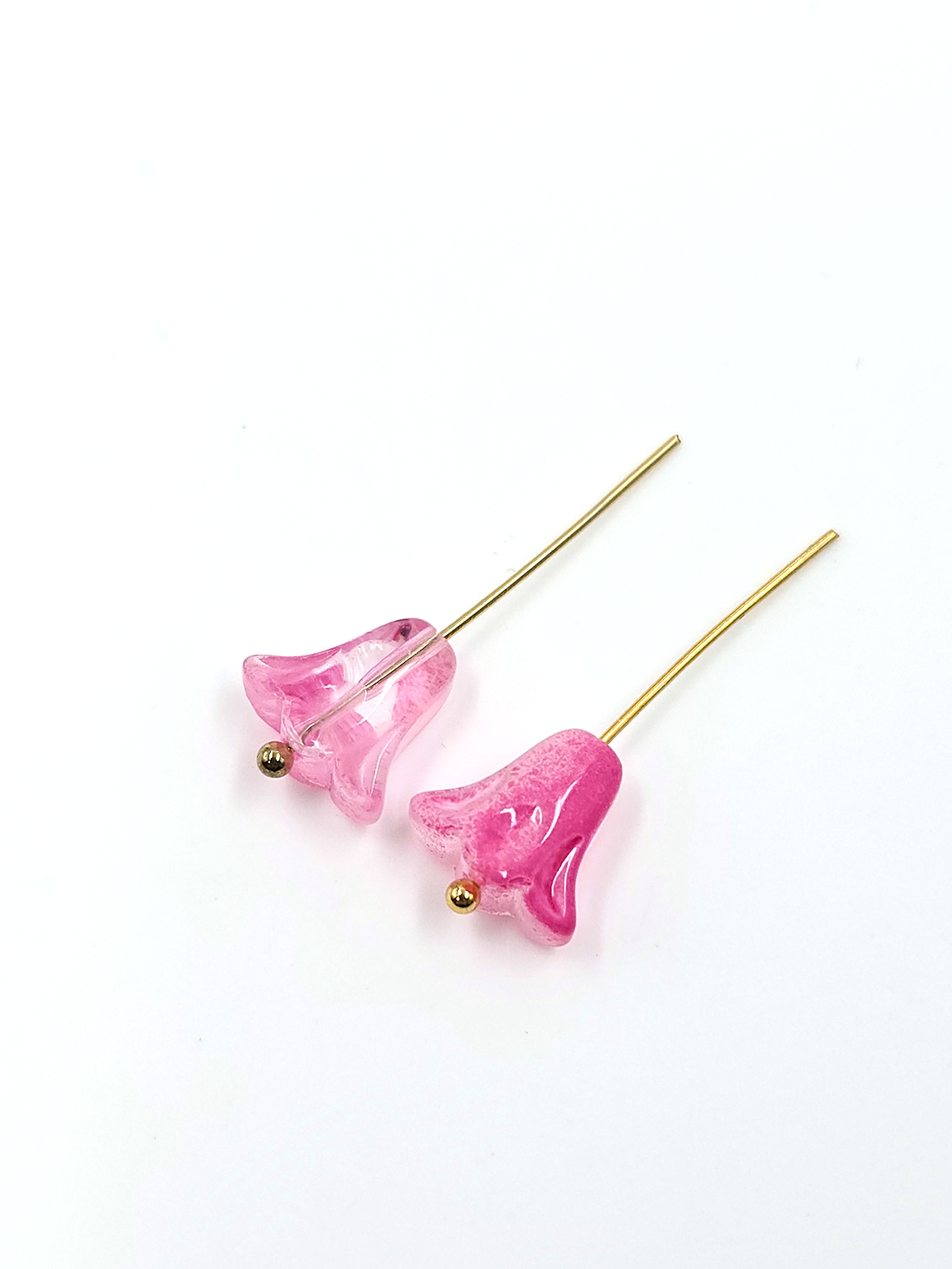 10 x Bell Shaped Deep Pink Glass Flower Beads, 10x10mm (2358)