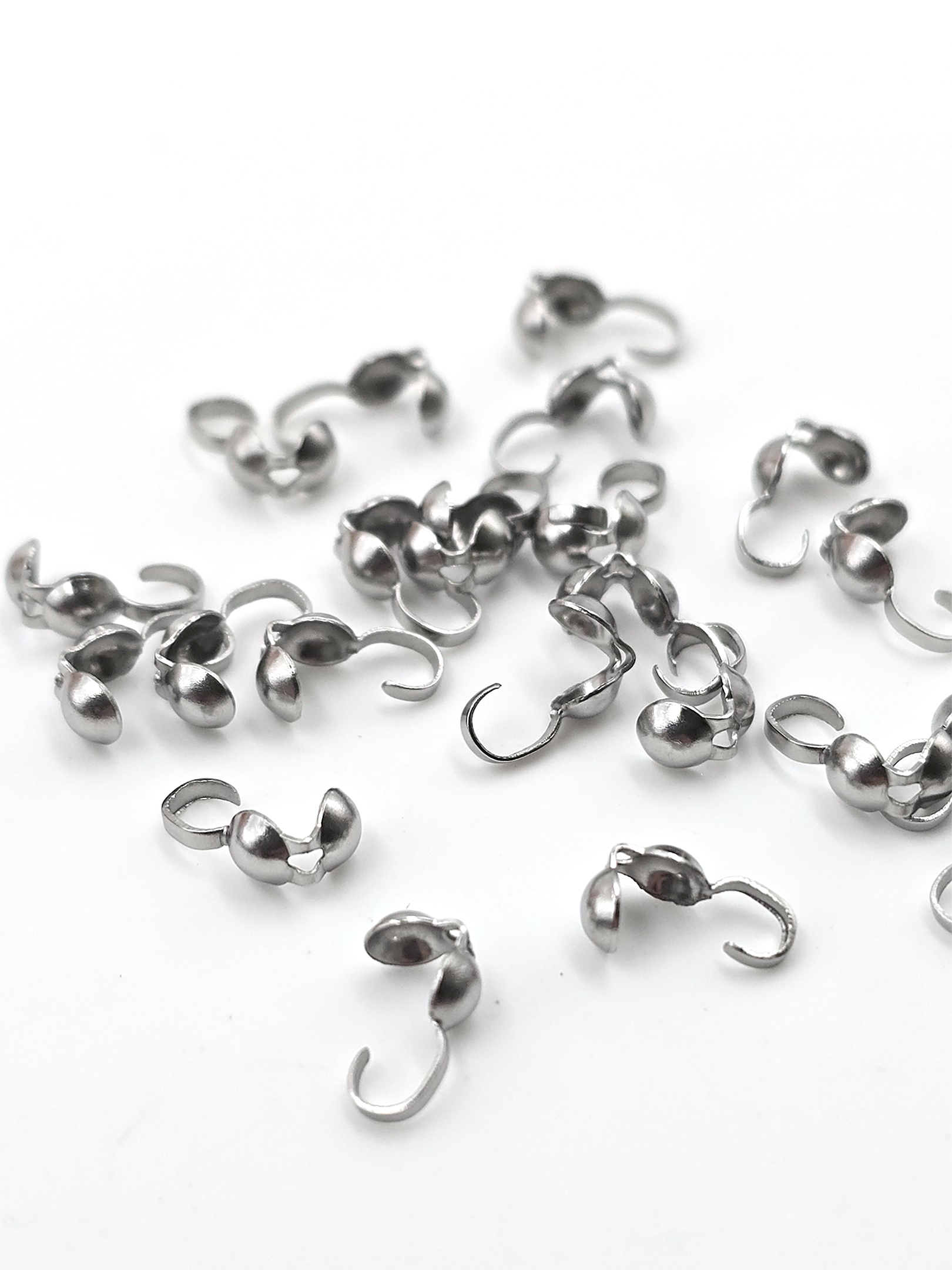 50 x Stainless Steel Clamshell Bead Tips, 9x4mm (3646)