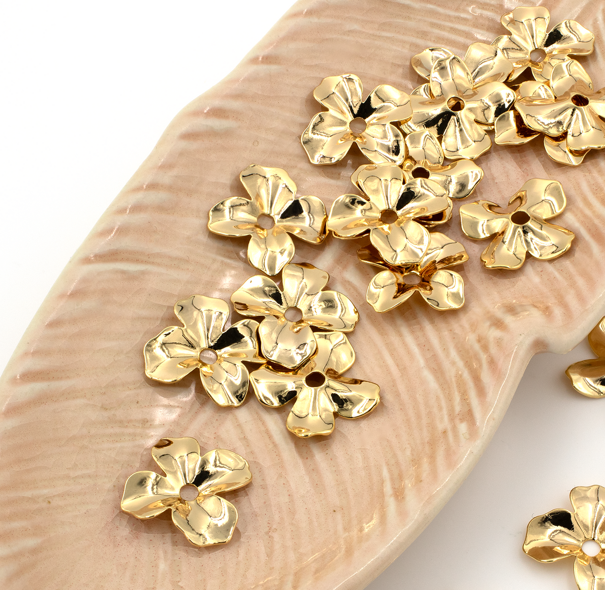 4 x 18K Gold Plated Brass Flower Beads, 14mm