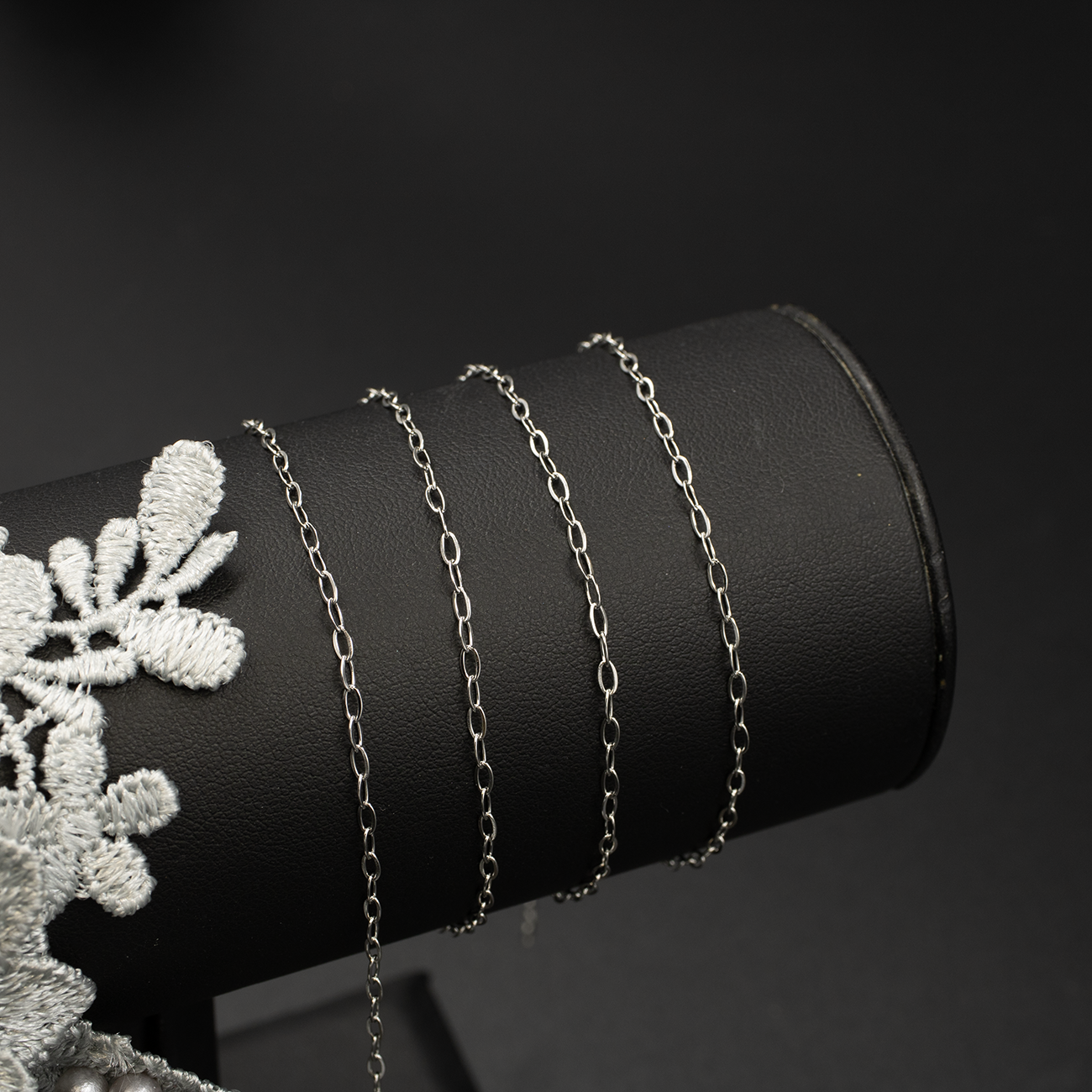 Stainless Steel 2mm Flat Oval Link Chain