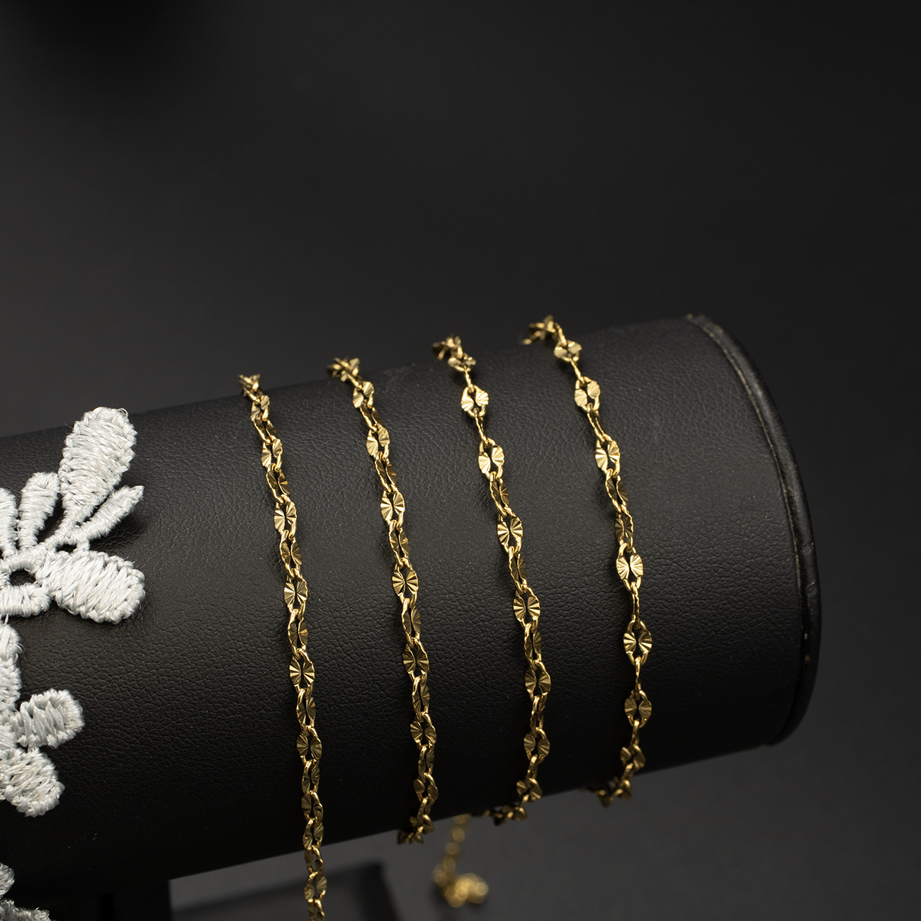 PVD Gold Stainless Steel 3mm Lip Link Chain