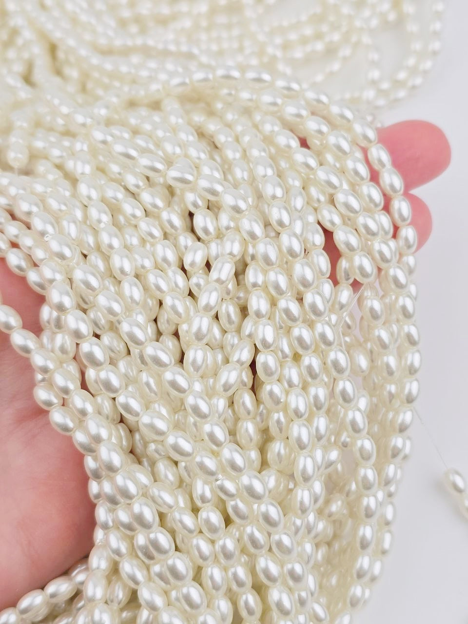 1 strand x White or Ivory Rice Pearl Beads, 6x4mm, 31 inch