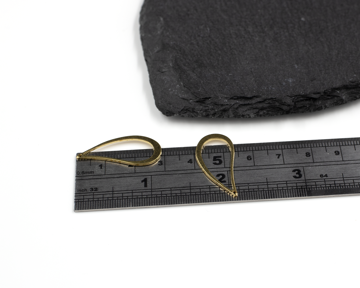 4 x Raw Brass Teardrop Charms, 29x13mm (C0496)