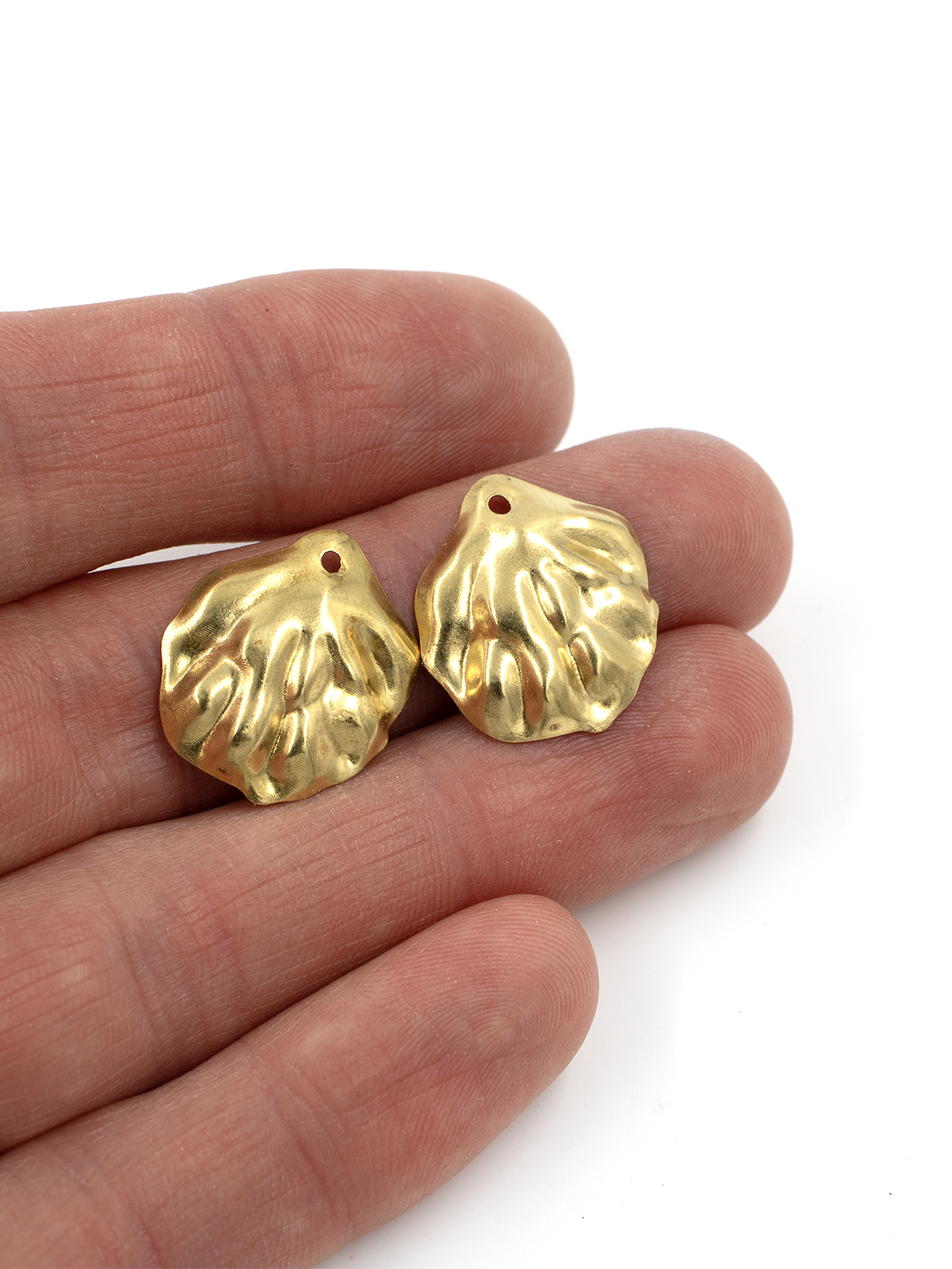 6 x Raw Brass 3D Flower Petal Charms, 20x17.5mm (C0706)
