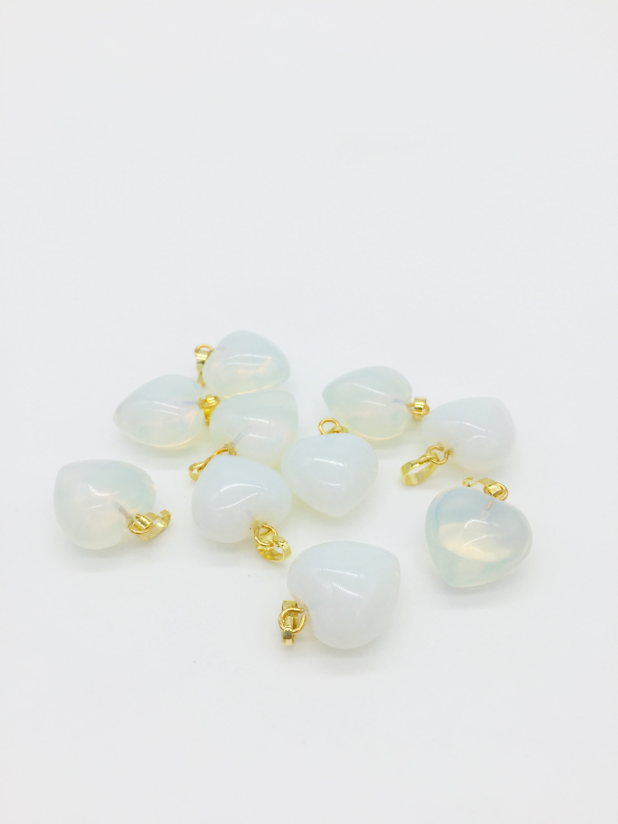 1 x Puffy Heart Opalite Pendant with Gold Plated Loop and Bail, 19x15mm (0200)