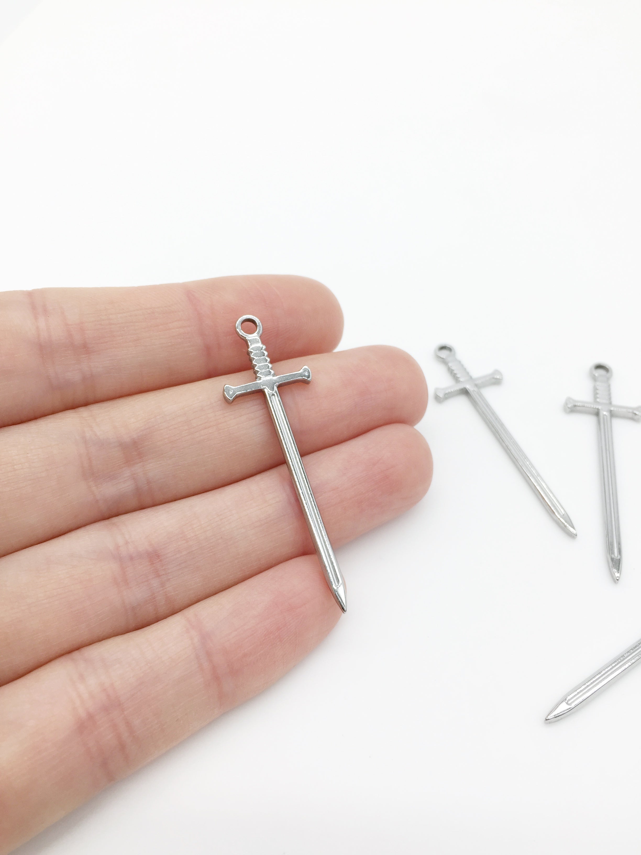 1 x Stainless Steel Sword Pendant, 45x13mm (0128)