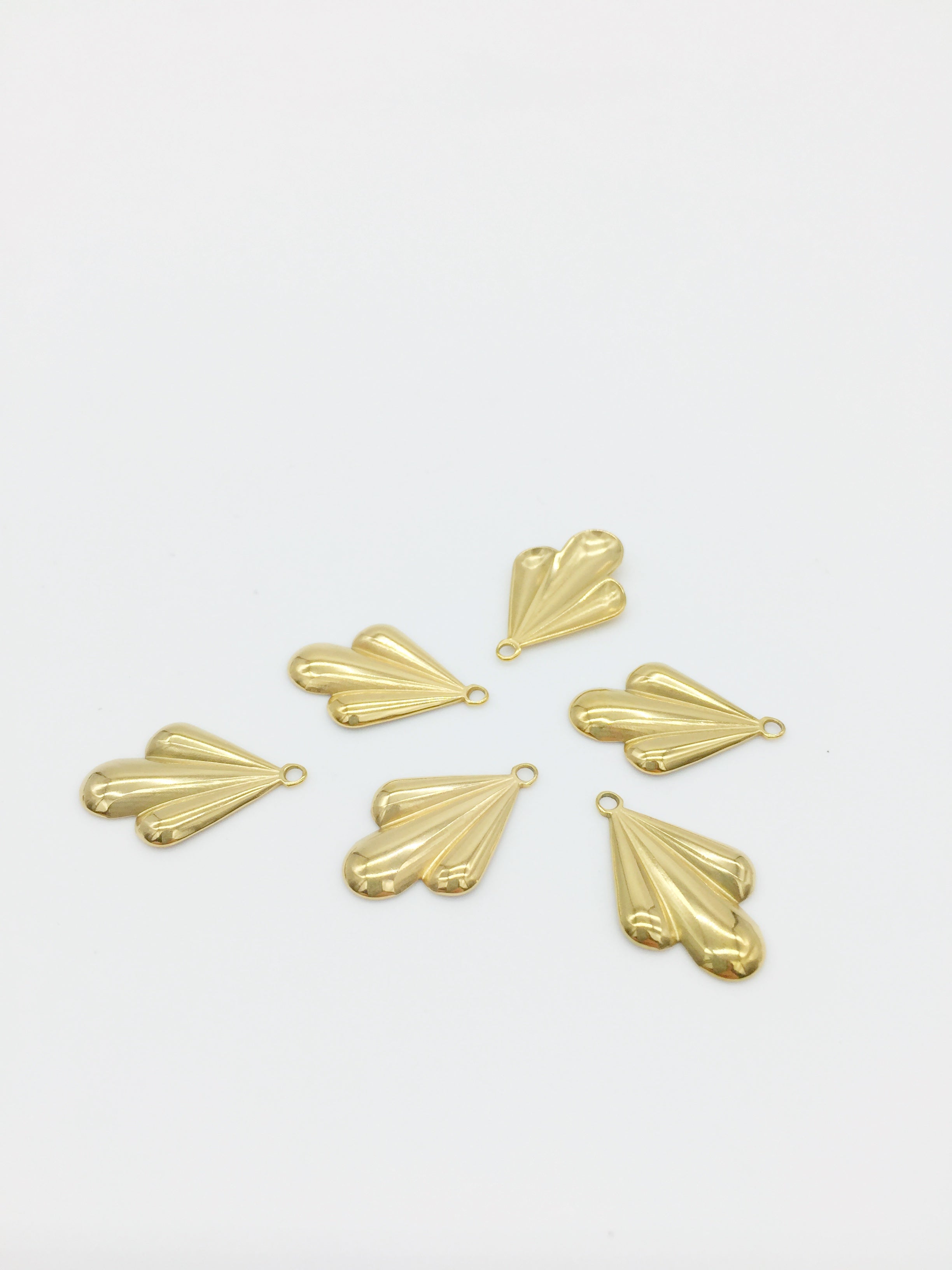 1 x 18K Gold Plated Stainless Steel Domed Fan Charm, 20x13mm (0107G)