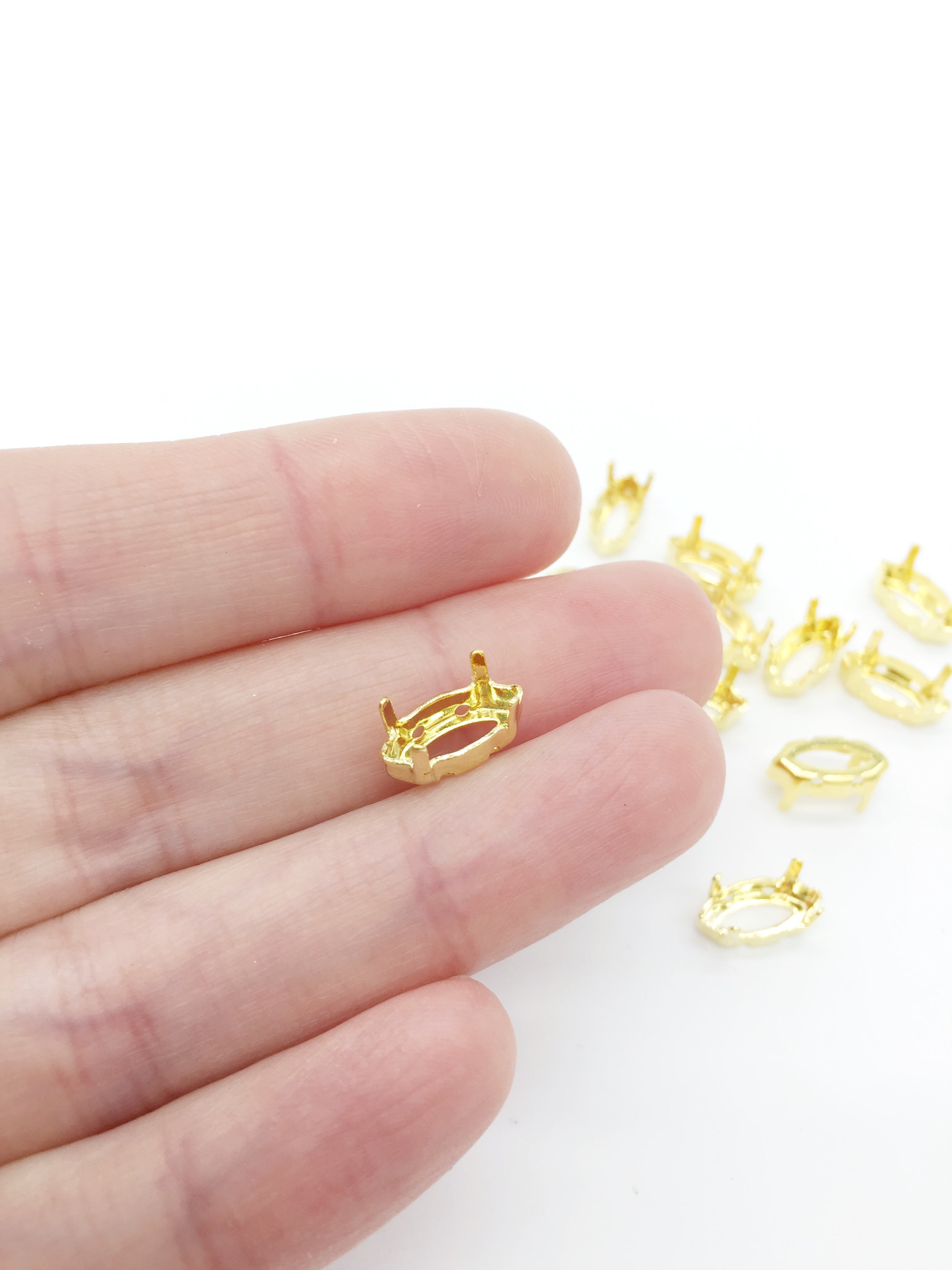 12 x 6x12mm Gold Tone Sew-on Brass Setting for Marquise Cut Stones (0252)