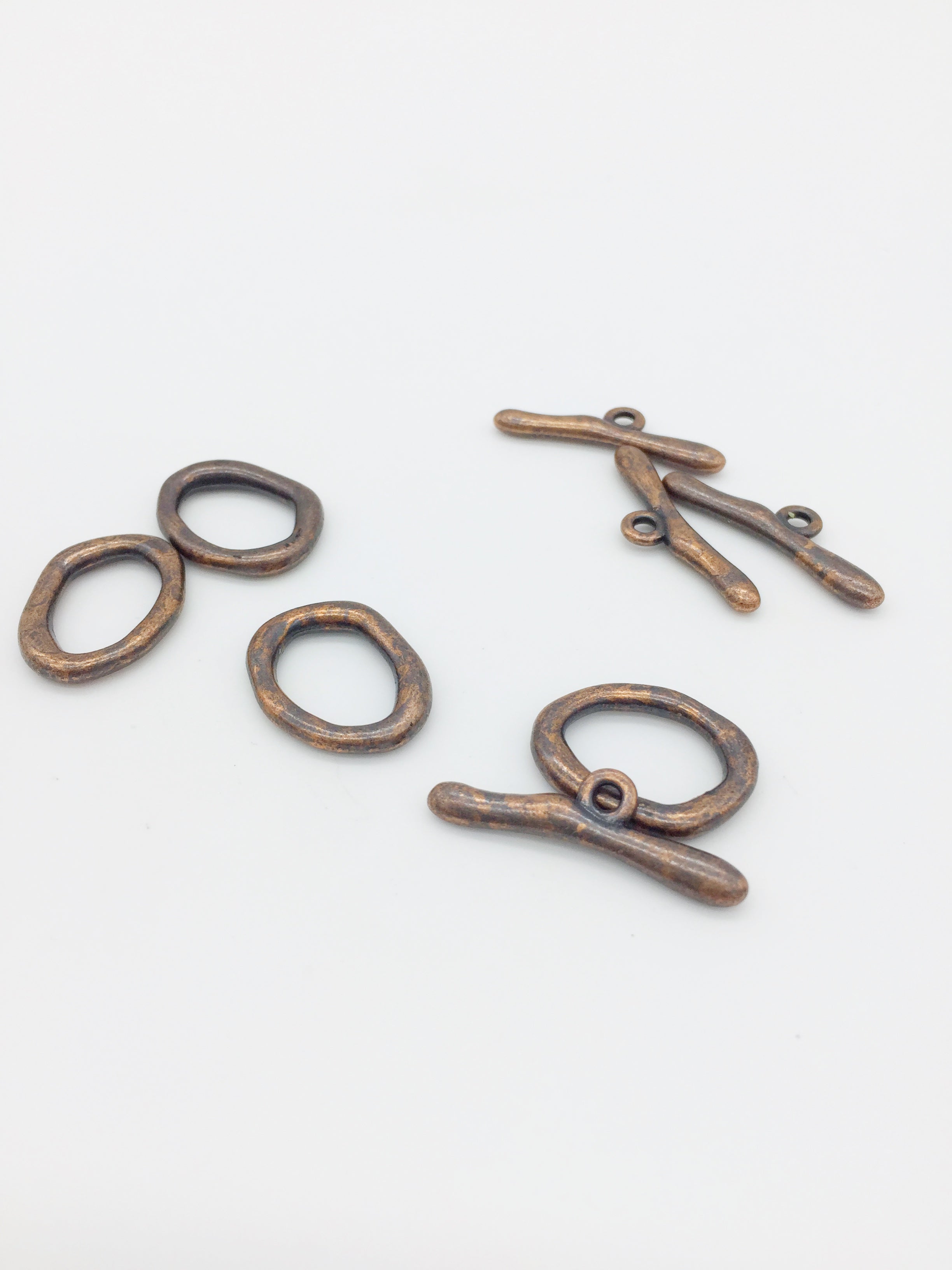 4 x Antique Copper Toggle Clasps for Jewellery Making (4108)
