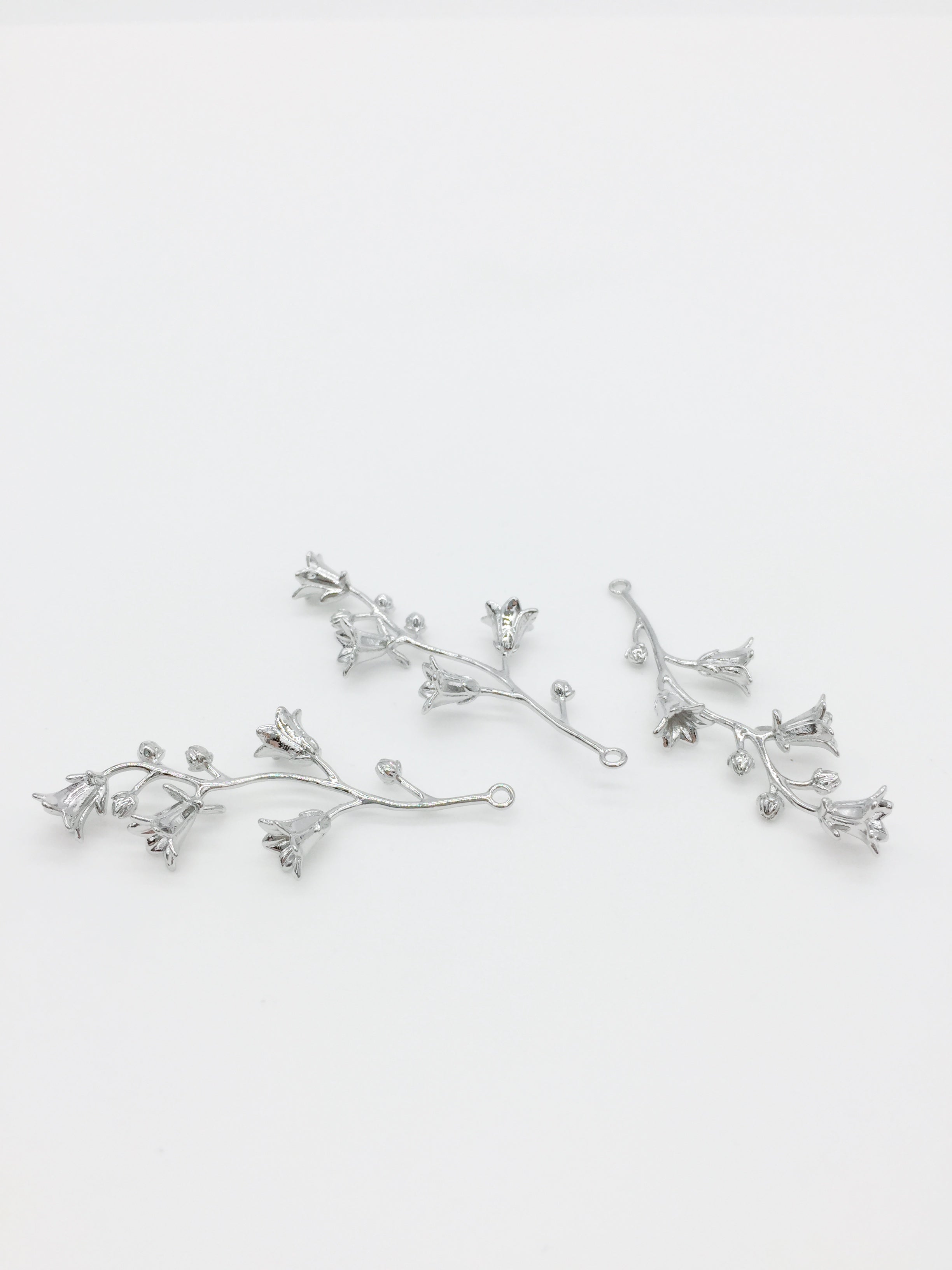 1 x Platinum Plated Lily of the Valley Pendant, 47x19mm