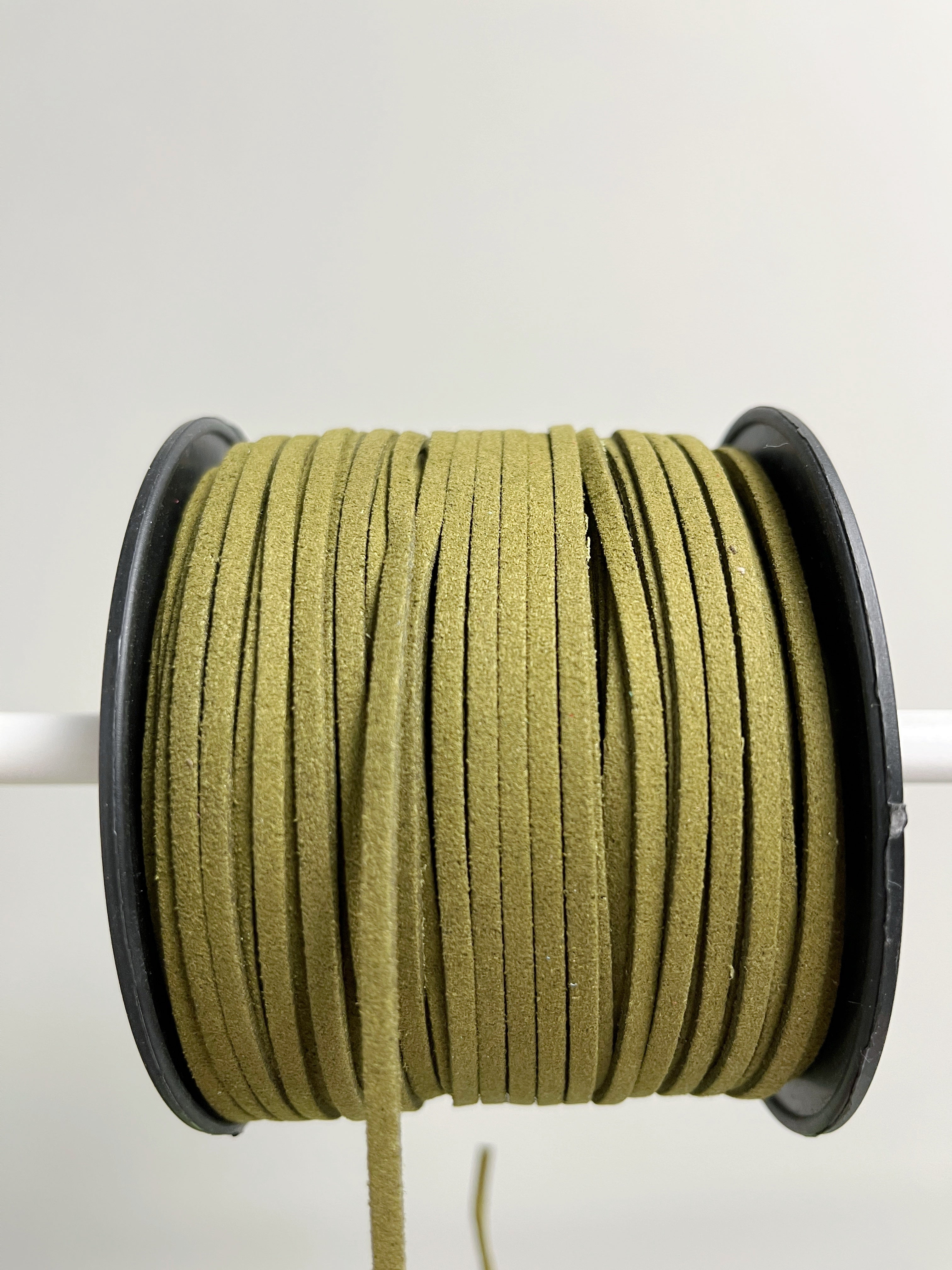 Khaki Green Faux Suede Cord, 3mm Soft Flat Cord (R2)