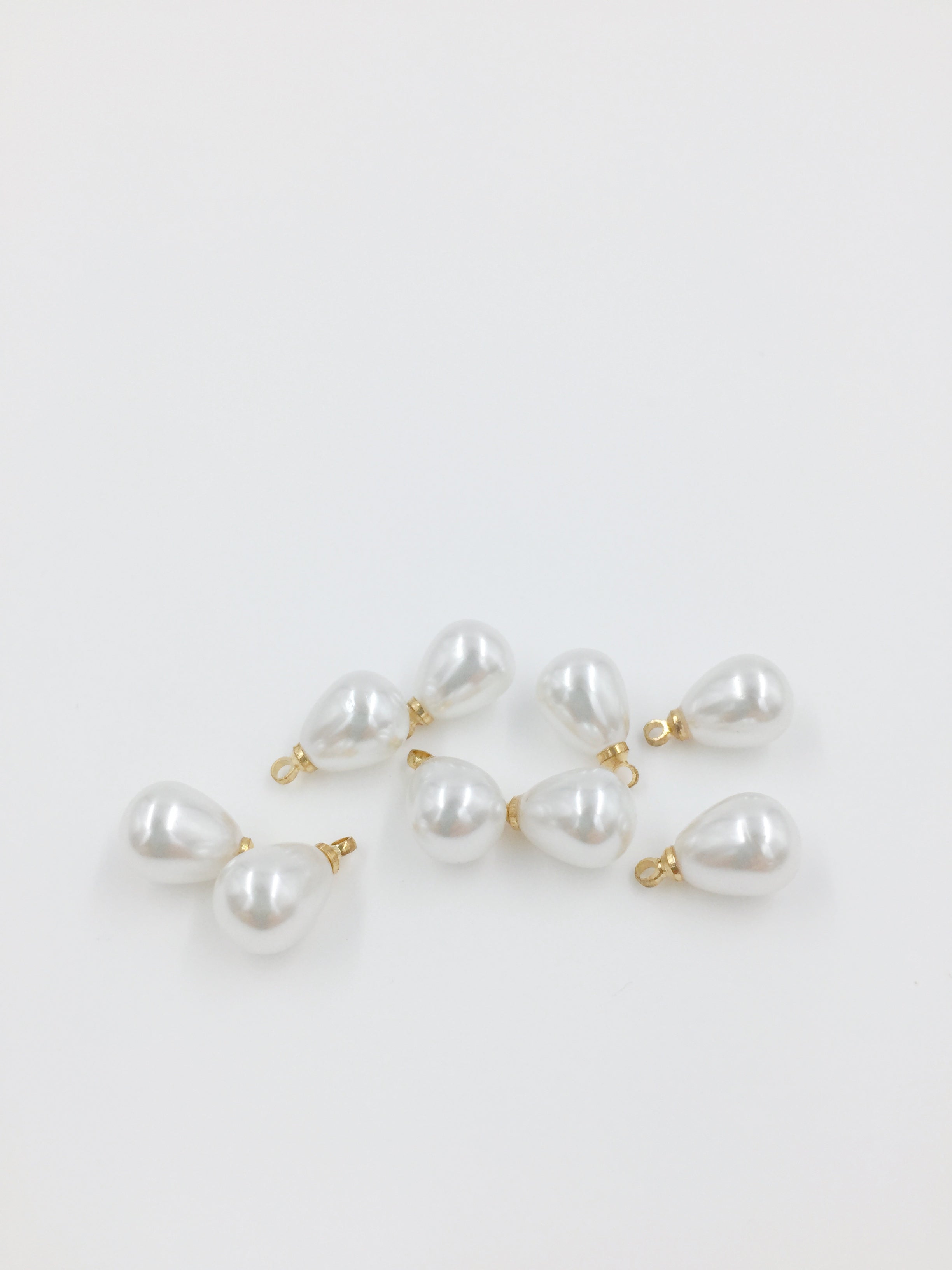 8 x White Teardrop Pearl Charms with Gold Tone Loops, 13x8mm (0648)