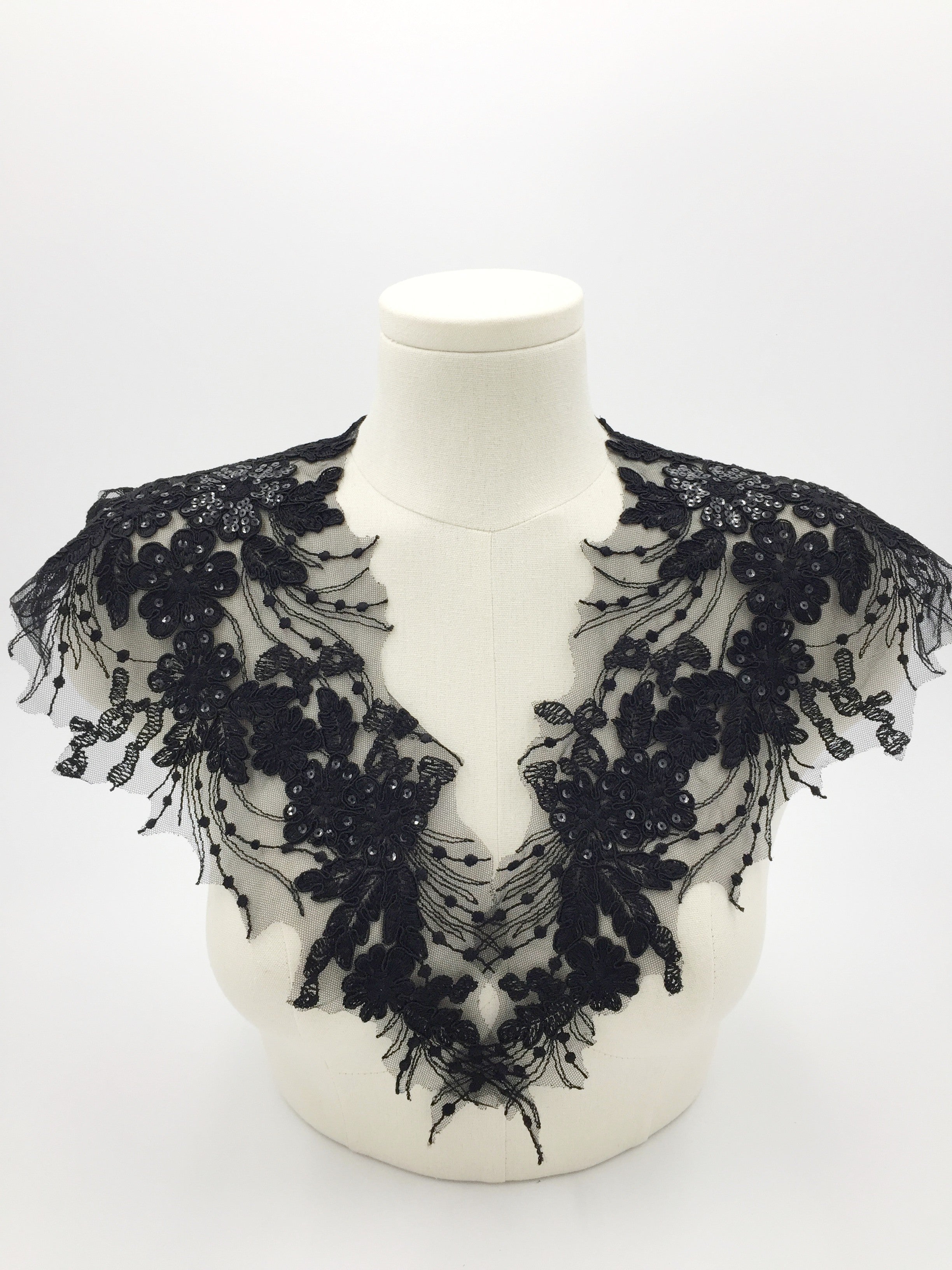 Black Floral Lace Appliques, Mirrored Pair