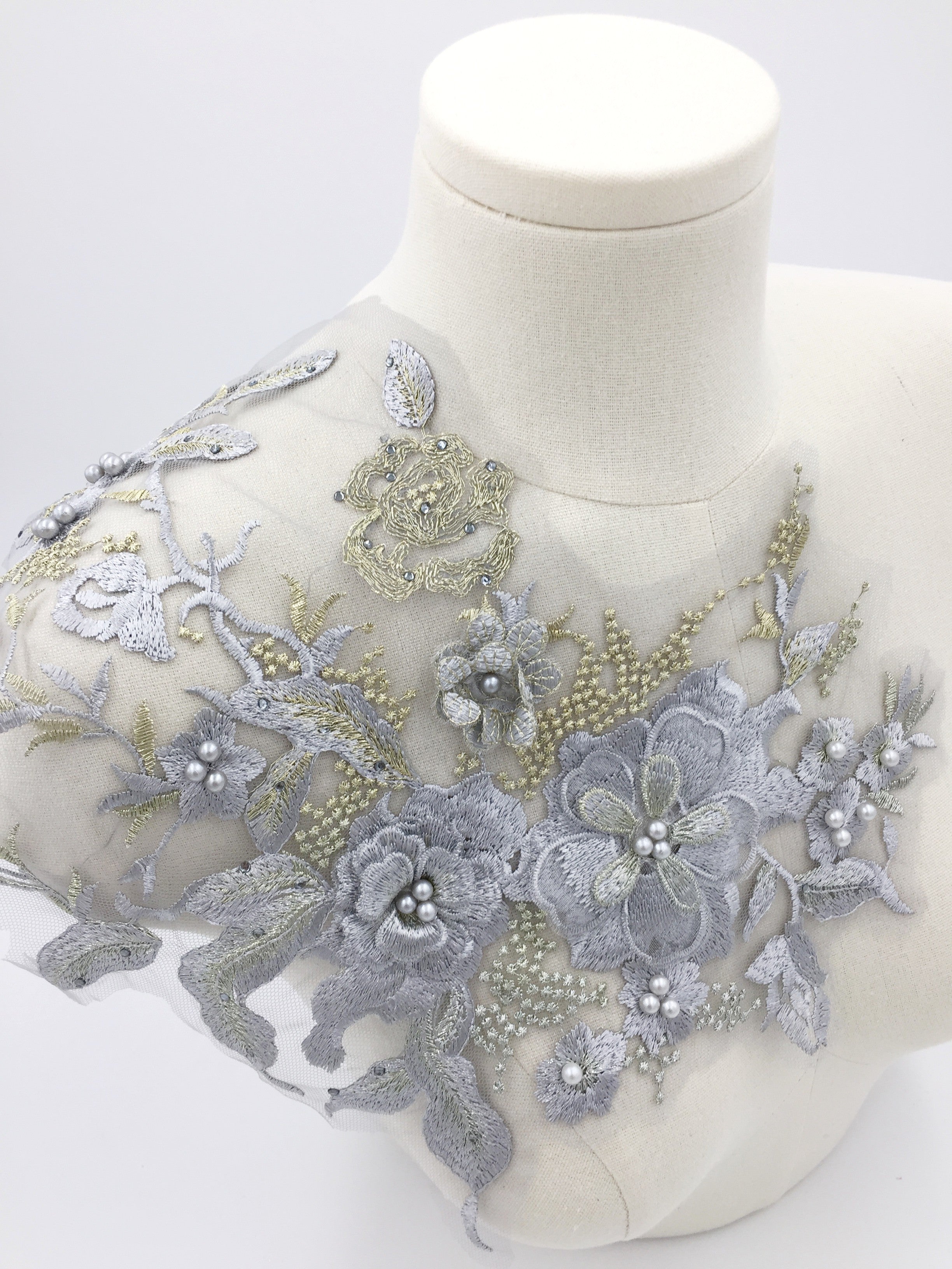Silver and Gold 3d Flower Lace Applique, 33x28cm
