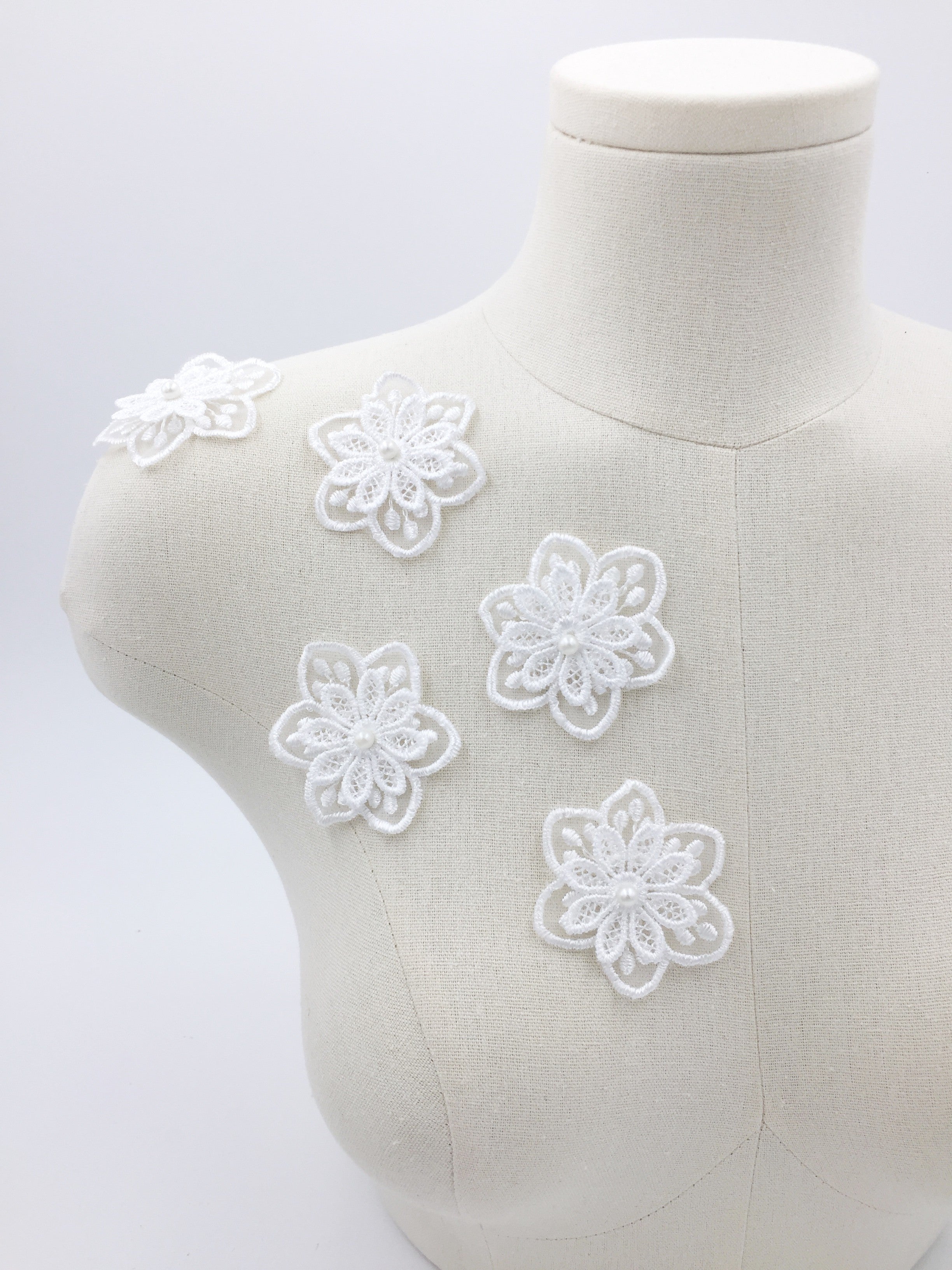 6 x White Embroidered Lace Flower Patches, 55mm