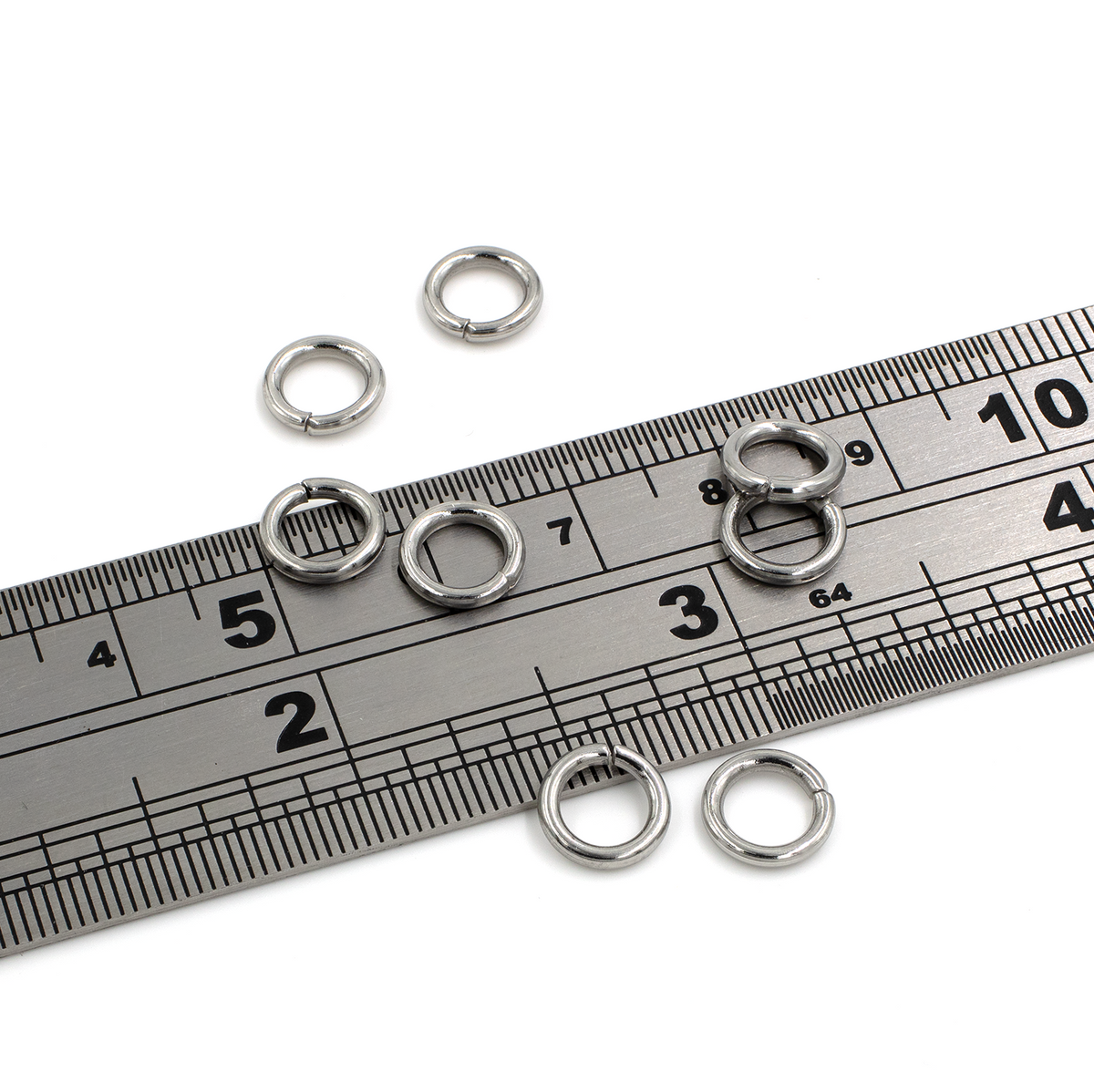 100 x Saw Cut Stainless Steel Jump Rings, 8x1.4mm