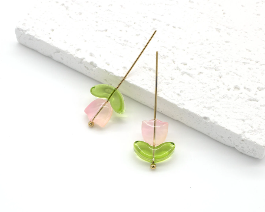 10 x Tulip Shaped Peach Blush Glass Beads, 9x9mm