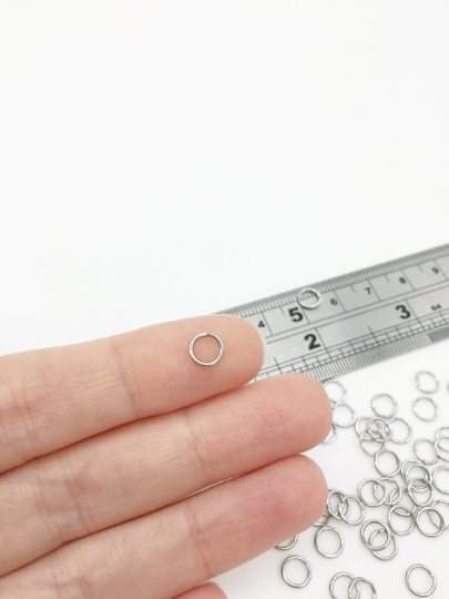 200 x Stainless Steel Jump Rings, 20 Gauge, 6x0.8mm (0383)