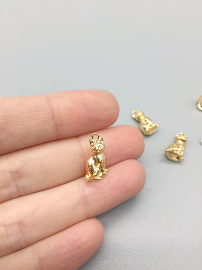 1 x 18K Gold Plated Solid Cat Charm, 15x9mm (0317G)