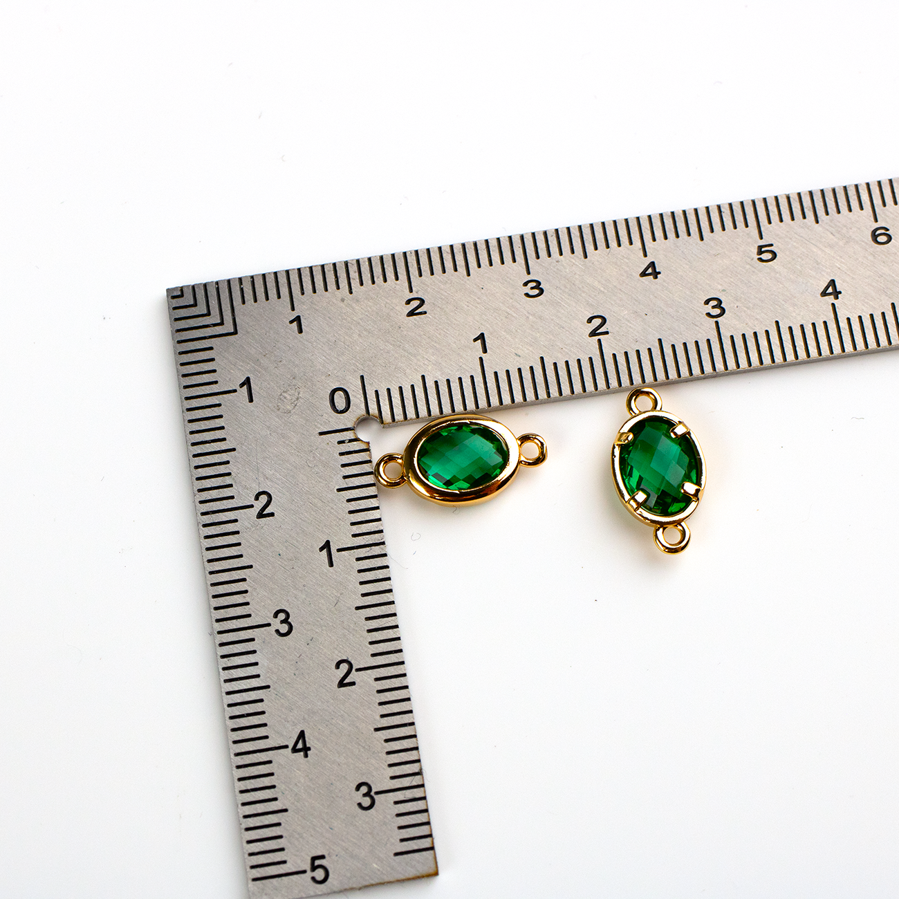 2 x Emerald Green Crystal Oval Jewellery Links, 15x8mm