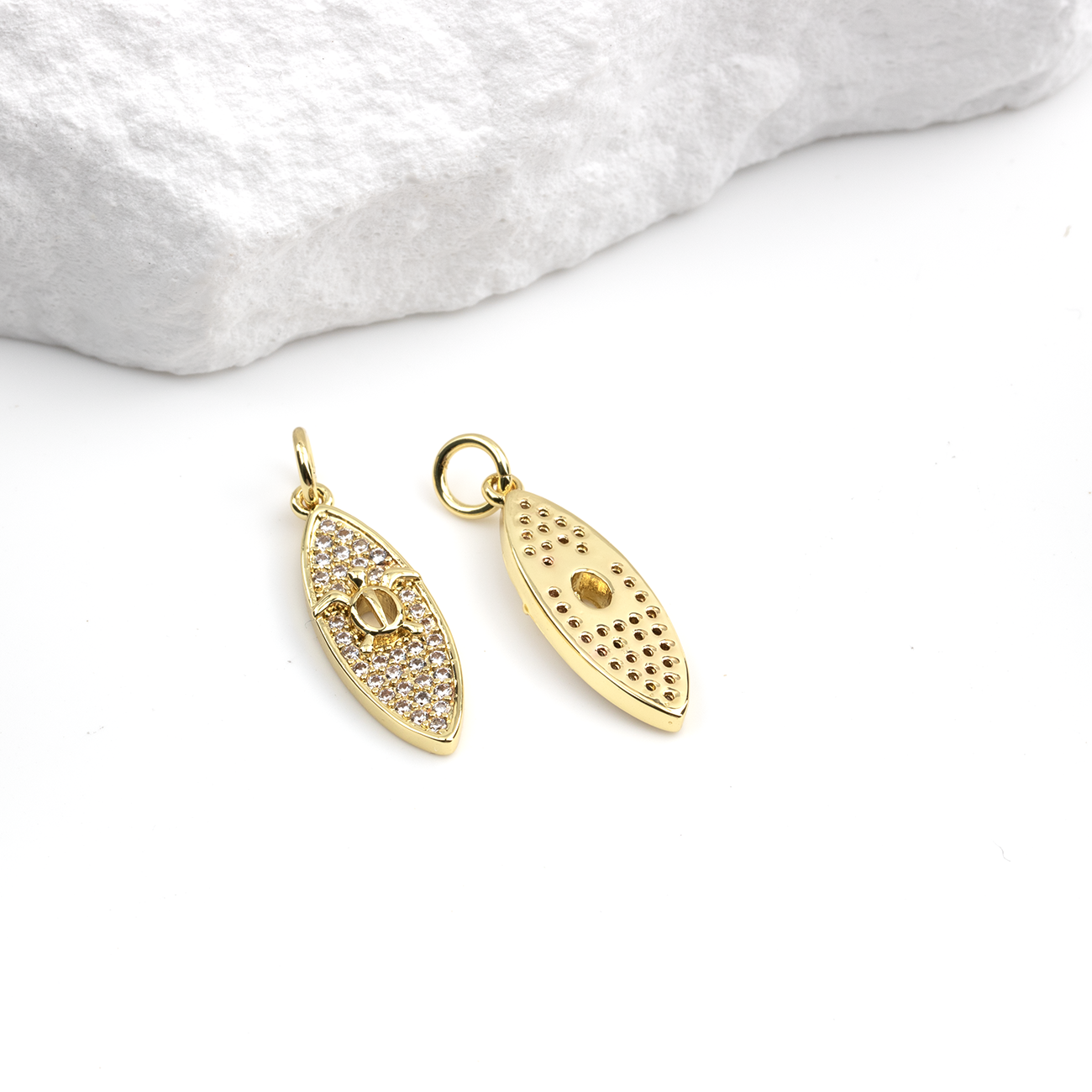 1 x 18K Gold Plated Micro Pave CZ Surfboard with Turtle Charm, 21x7mm