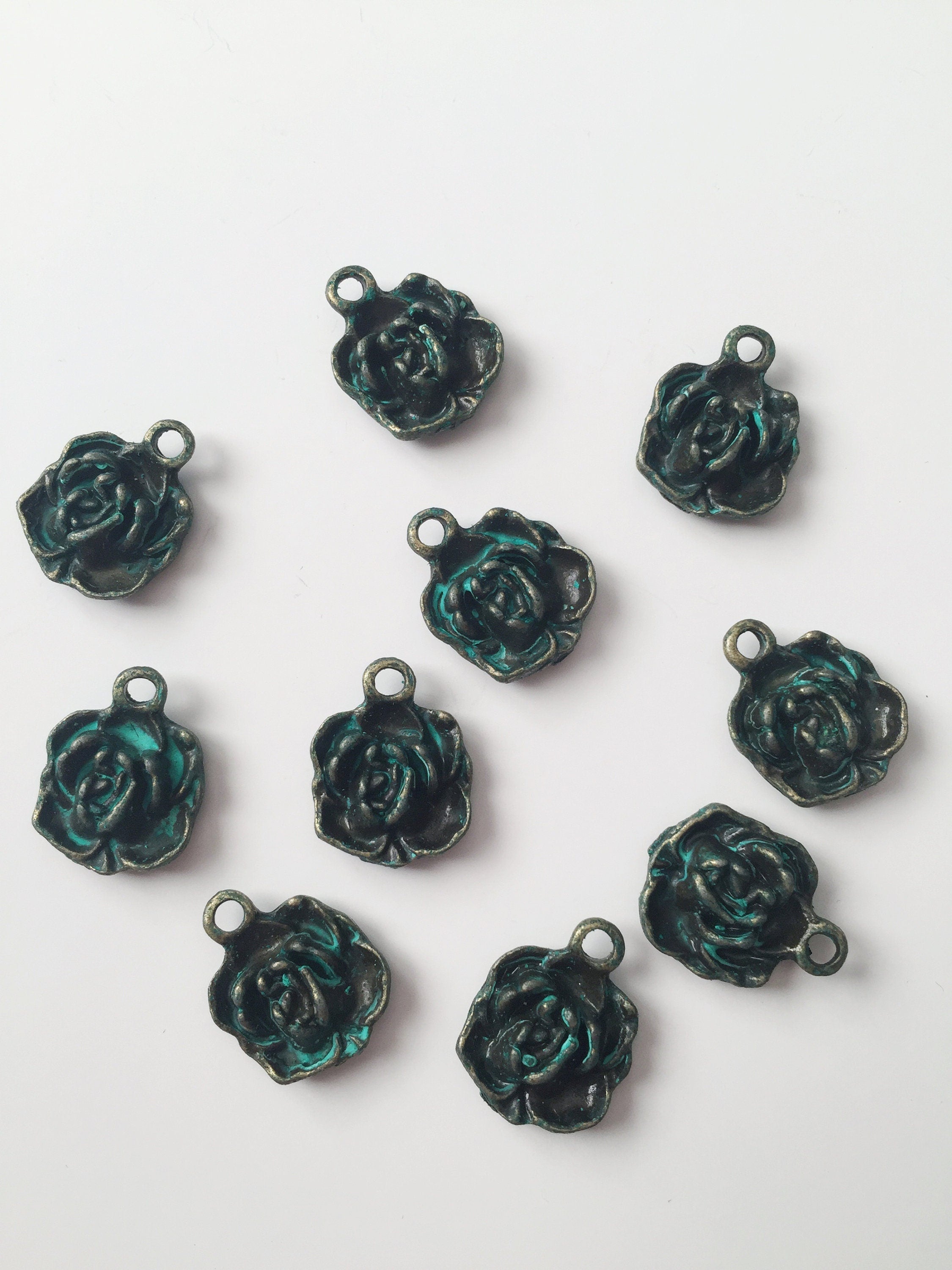 10 x Patina Bronze Rose Charms, 16x12mm (0727)