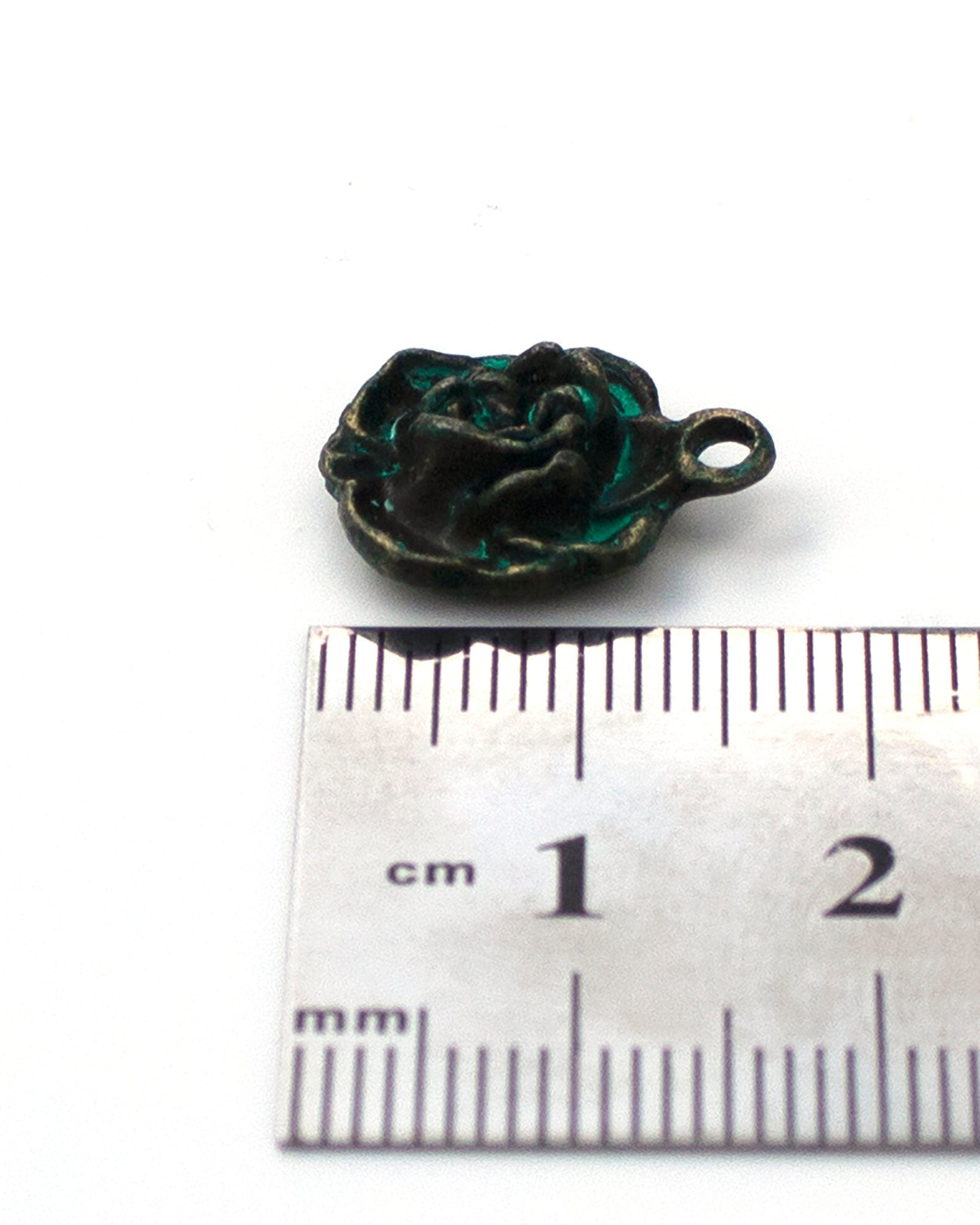 10 x Patina Bronze Rose Charms, 16x12mm (0727)