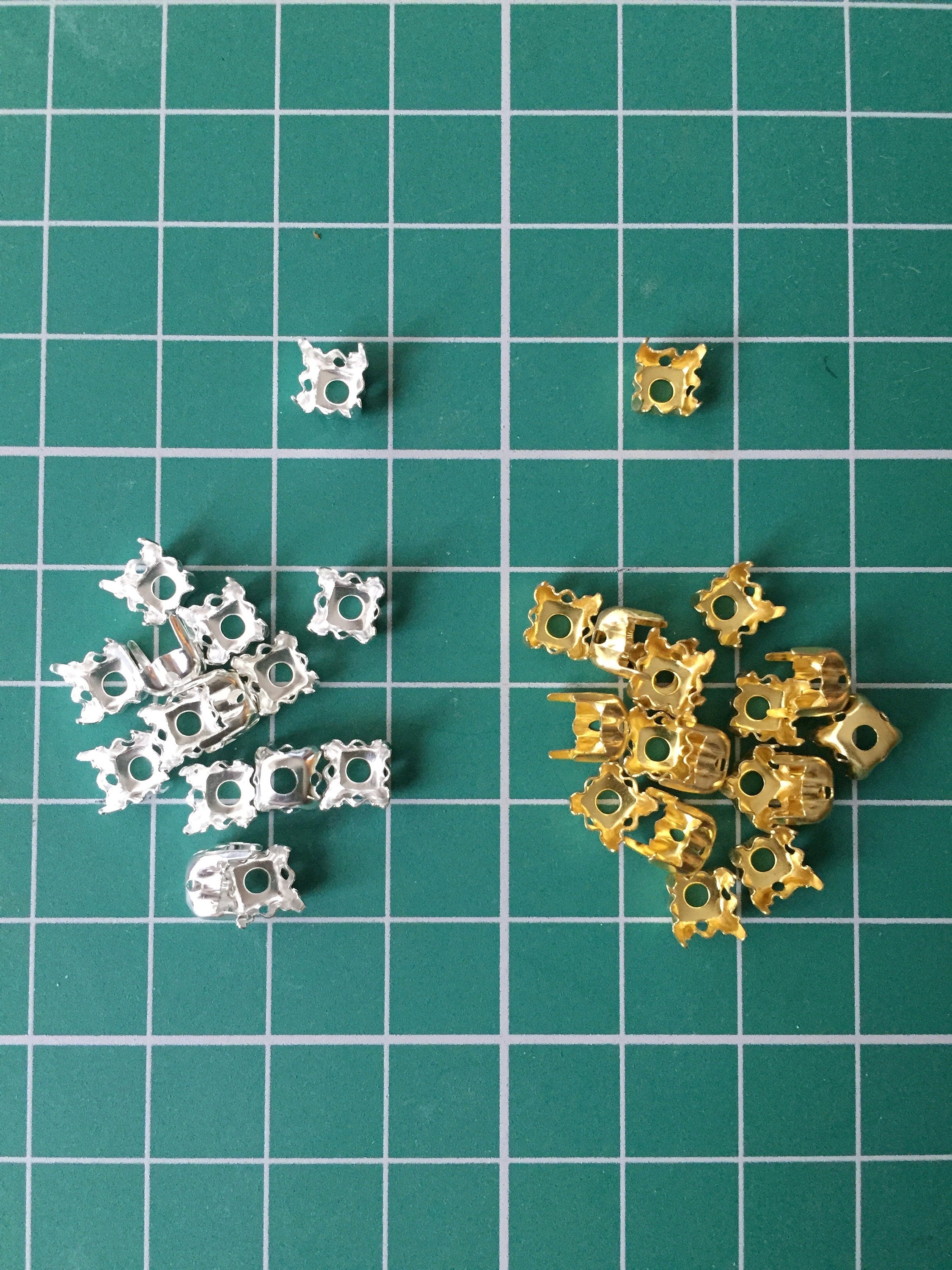 20 x 6mm Silver or Gold Tone Brass Setting for Stones/Crystals, 6mm (3443)