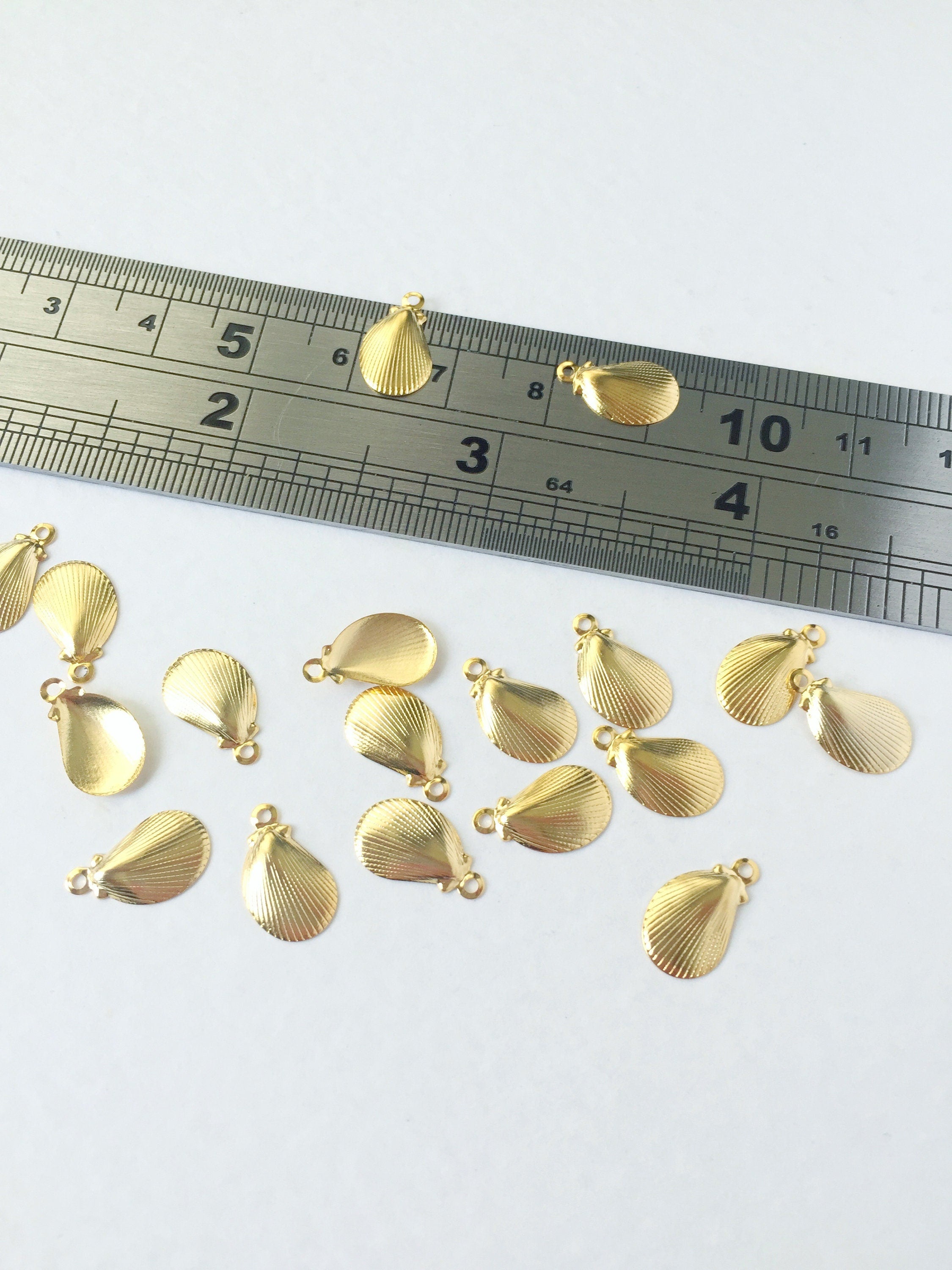 10 x Gold Plated Stainless Steel Shell Charms, 12x8mm