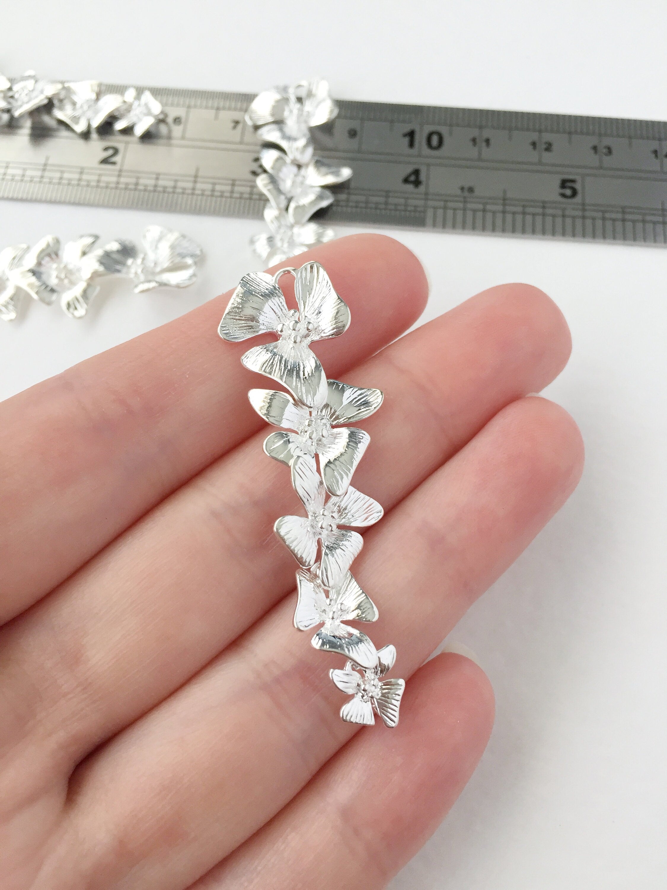 2 x Silver Plated Cascading Orchid Connectors, 58x15mm (0097)