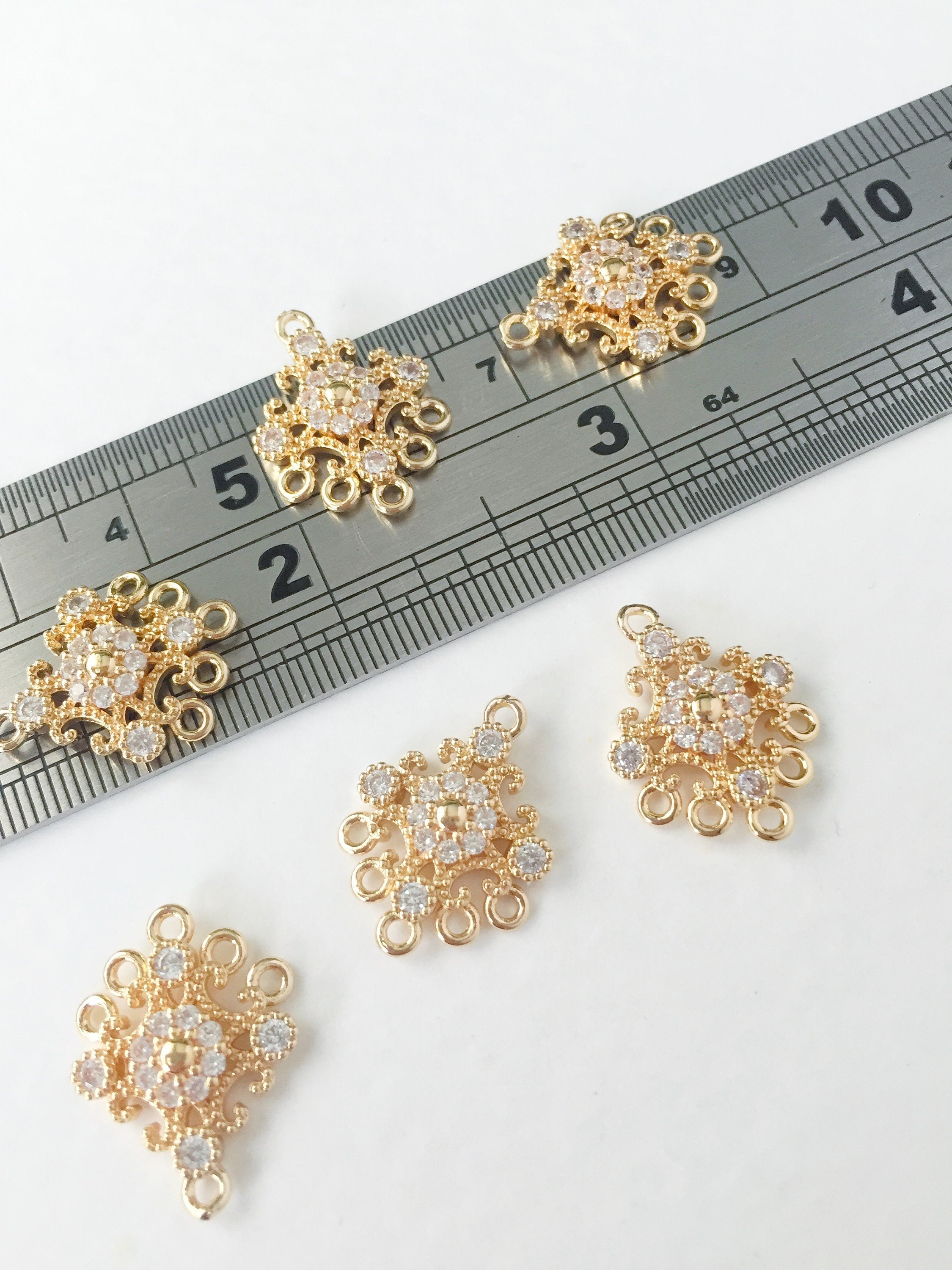 1 x 24K Gold Plated Cubic Zirconia Chandelier Jewellery Connector, 19x14mm (0193)