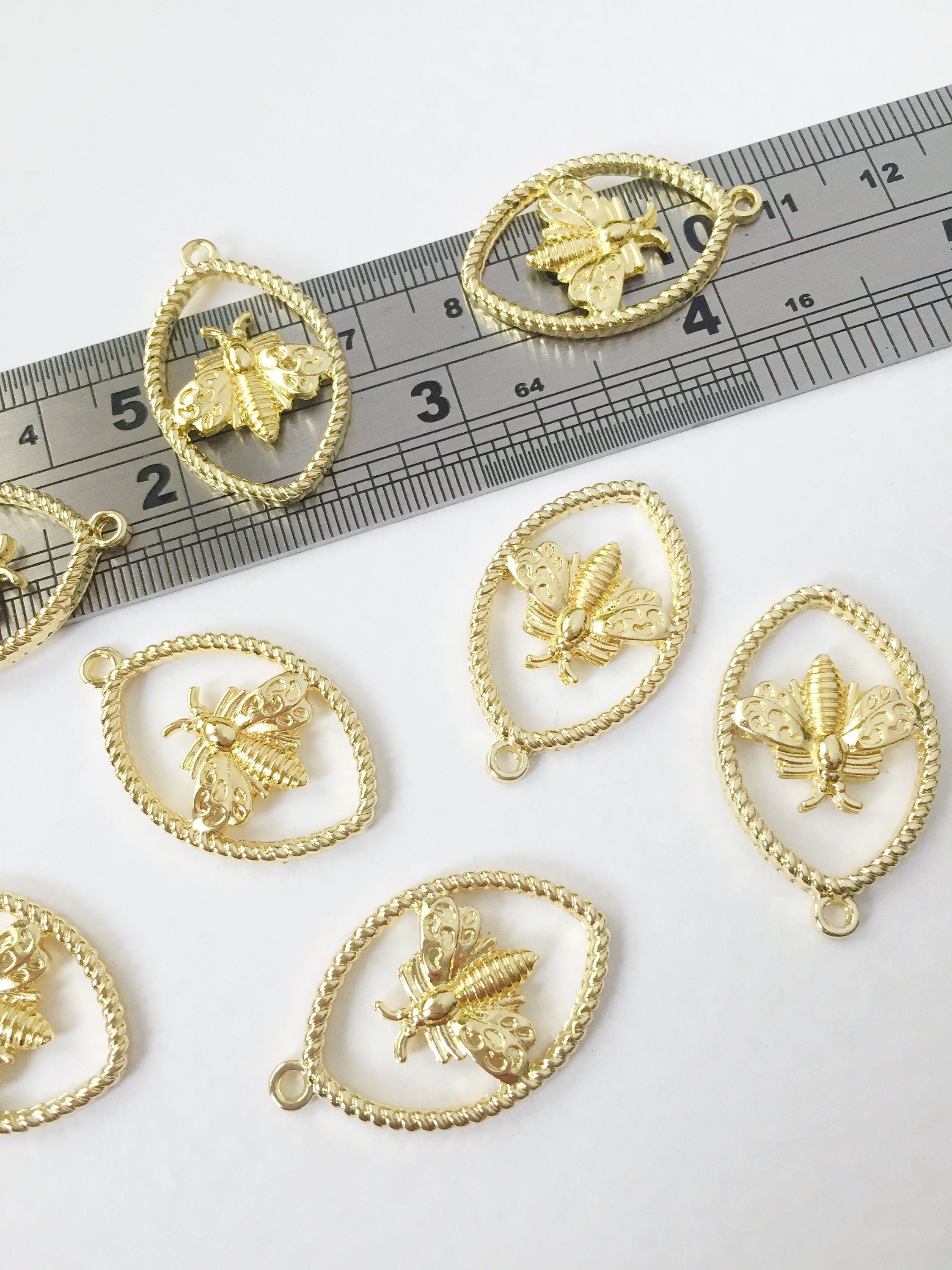 2 x Gold Plated Oval Bee Charms, 29x18mm (0660)