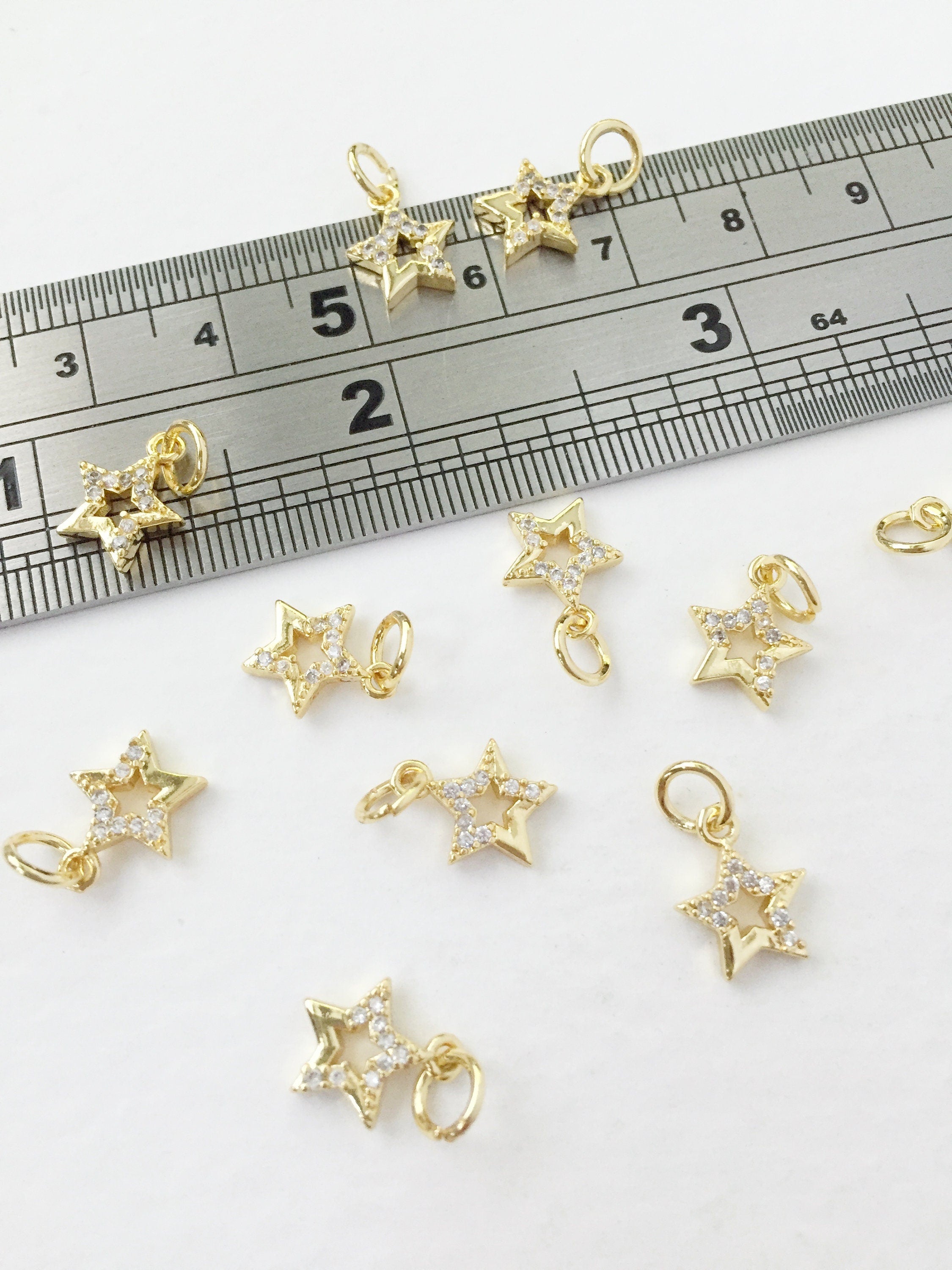 1 x 18K Gold Plated Tiny CZ Star Charm, 11x8.5mm (0087)