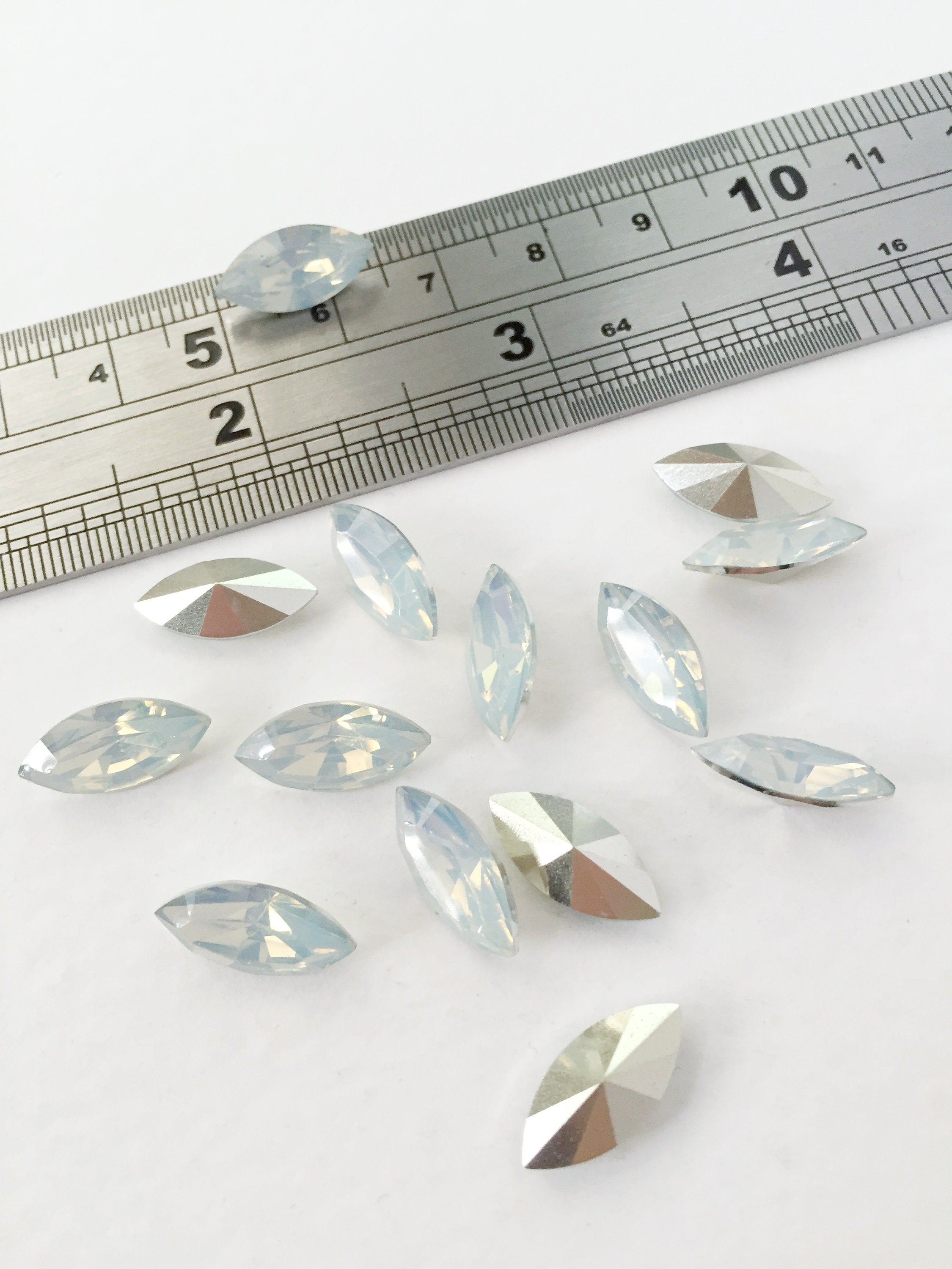 24 x 7x15mm White Opal Navette Rhinestone, Foiled Back Crystals (0615)