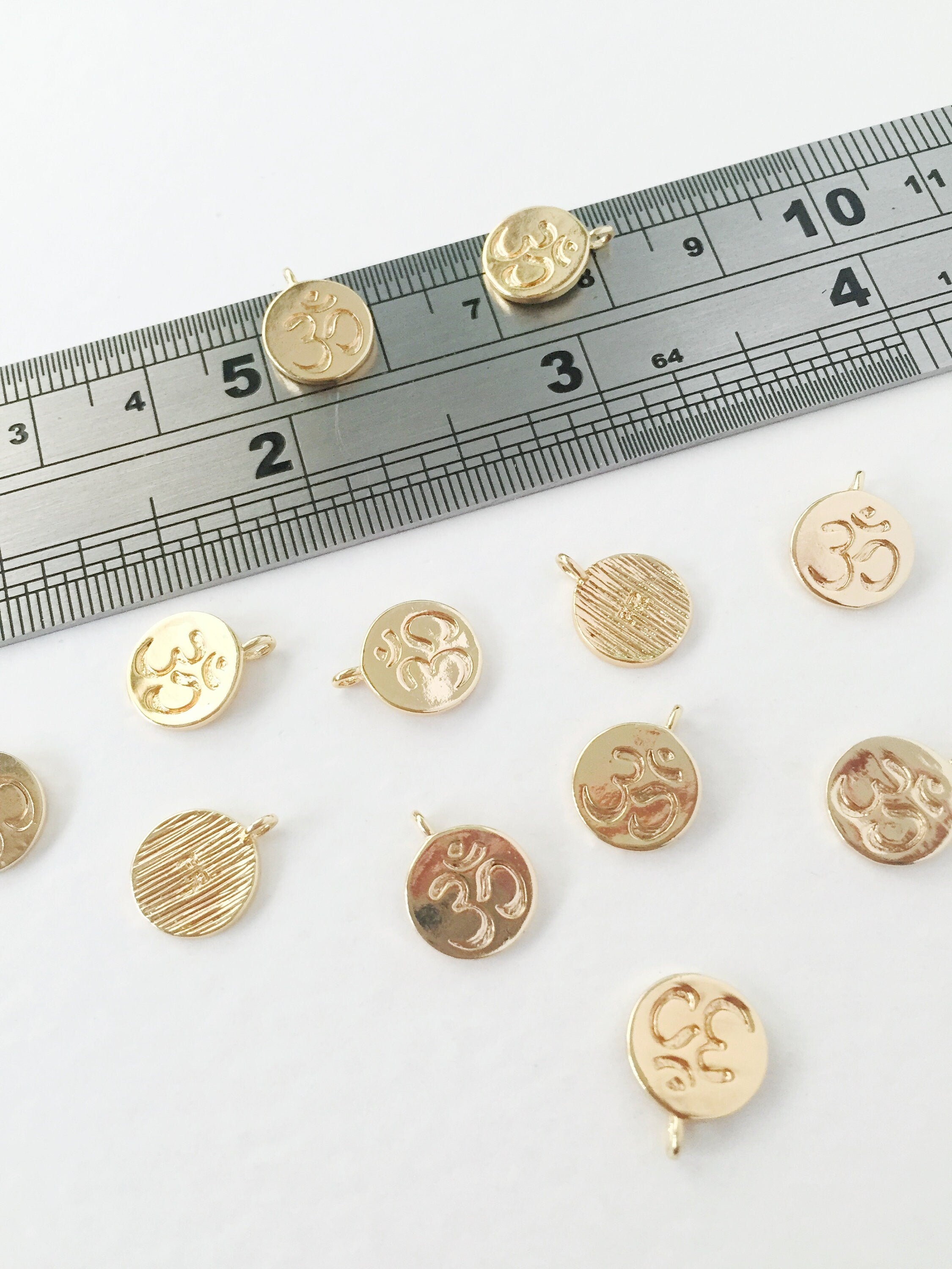 1 x 18K Gold Plated Brass Om Charms, 12x9.5mm (0109)