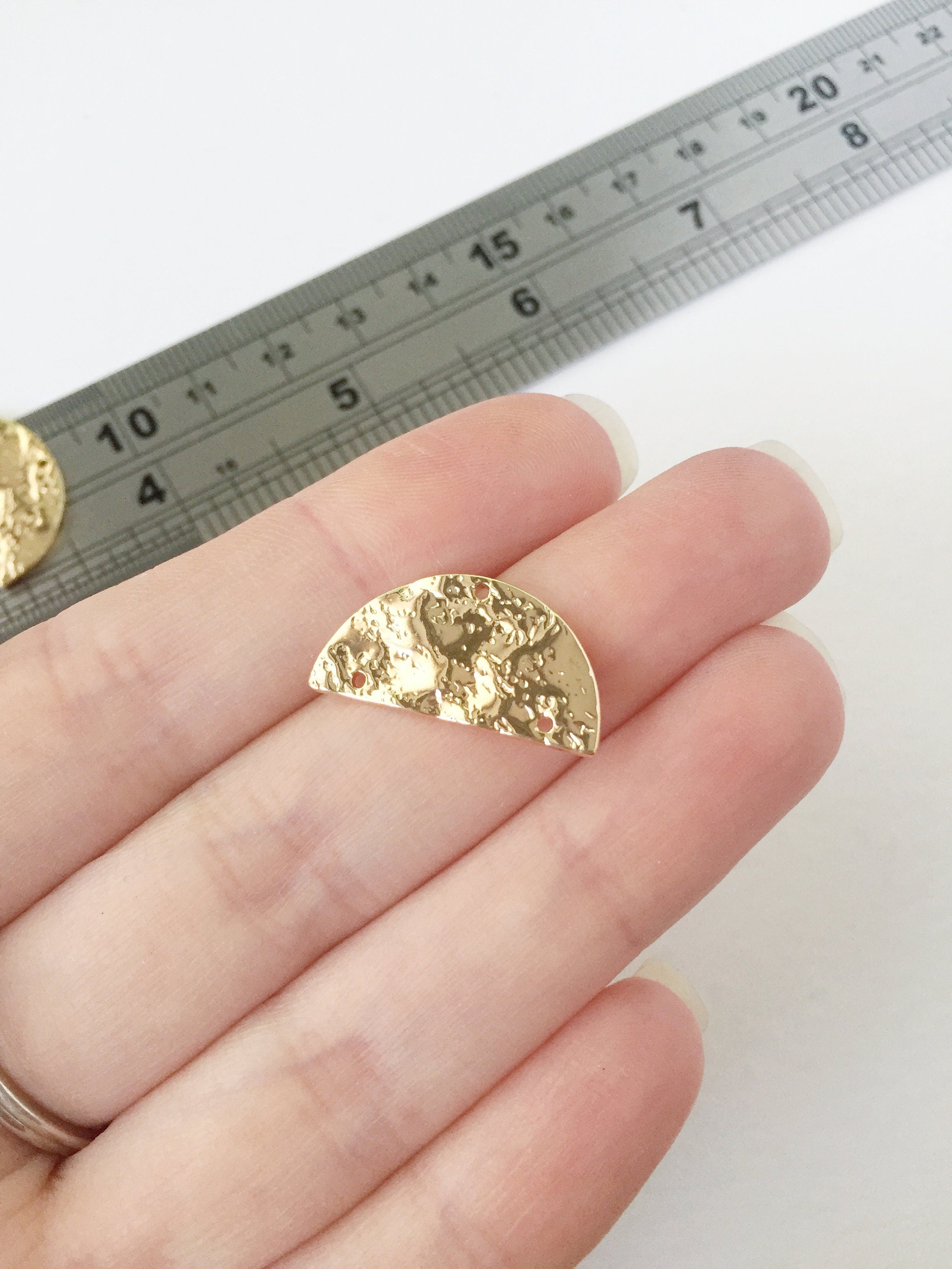 2 x 18K Gold Plated Hammered Semi-Circle Connectors, 23x12mm (0042)