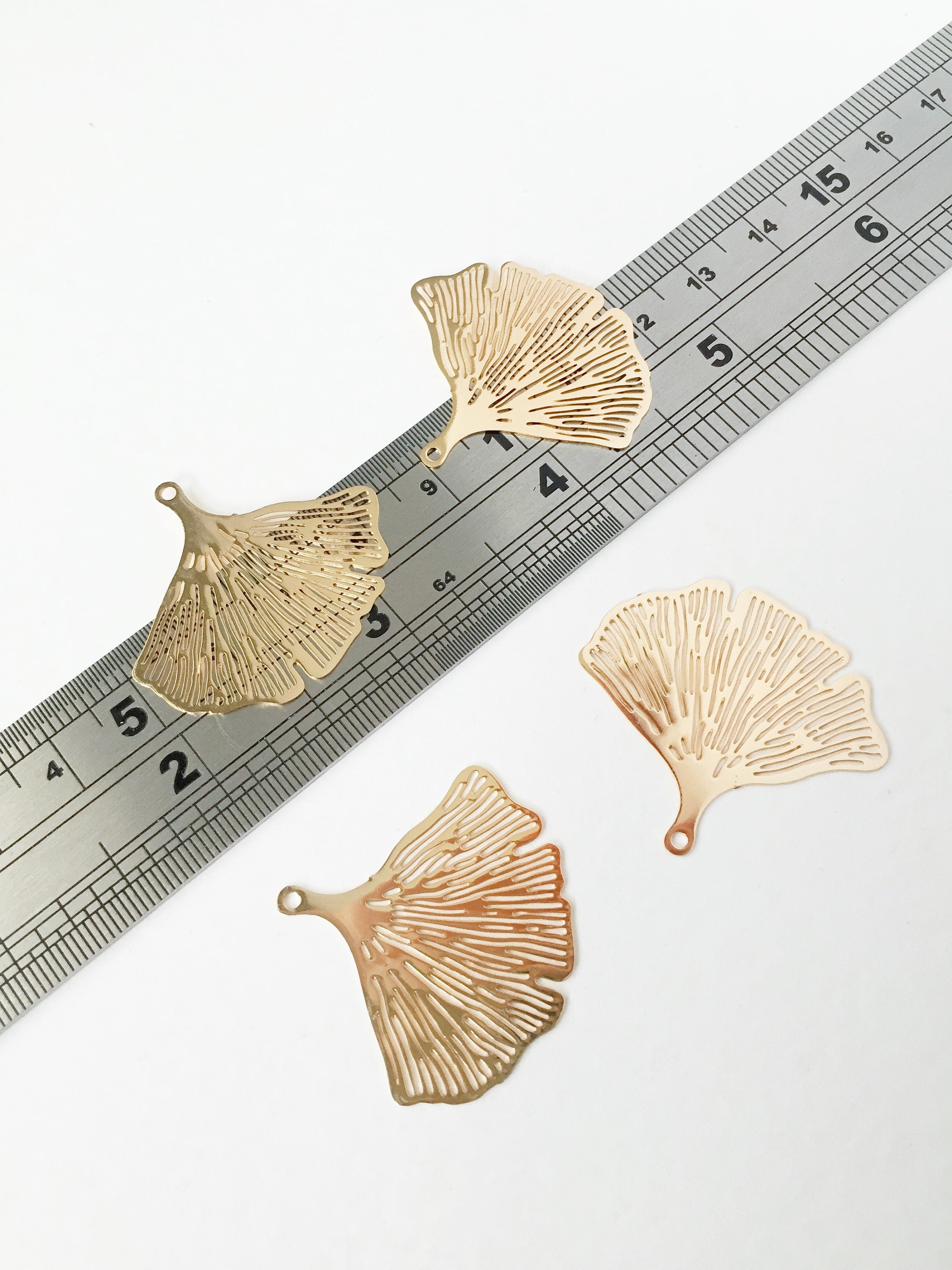 2 x Gold Plated Ginkgo Leaf Pendants, 30x33mm (0576)