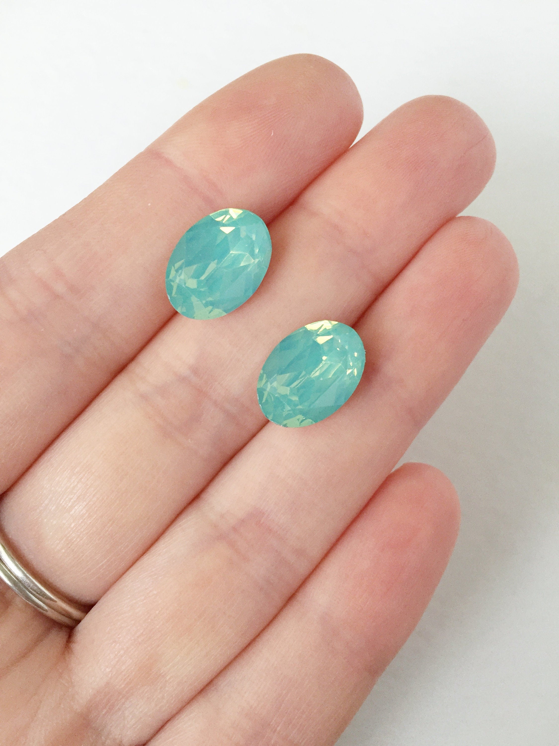 12 x 10x14mm Pacific Green Opal Oval Cut Rhinestone, Foiled Back (0885)