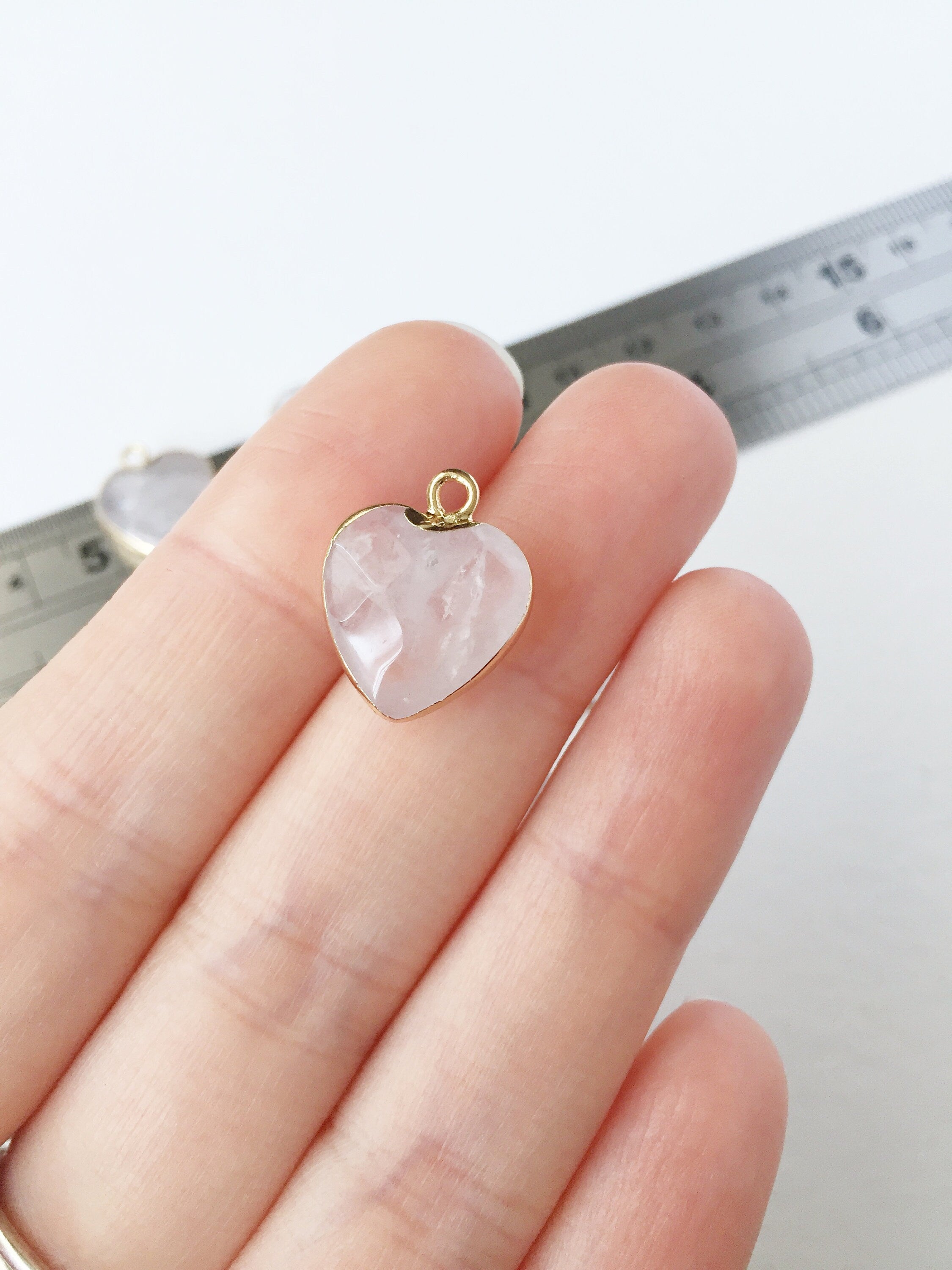 1 x Faceted Clear Quartz Heart Pendant, 18x14mm (0513)