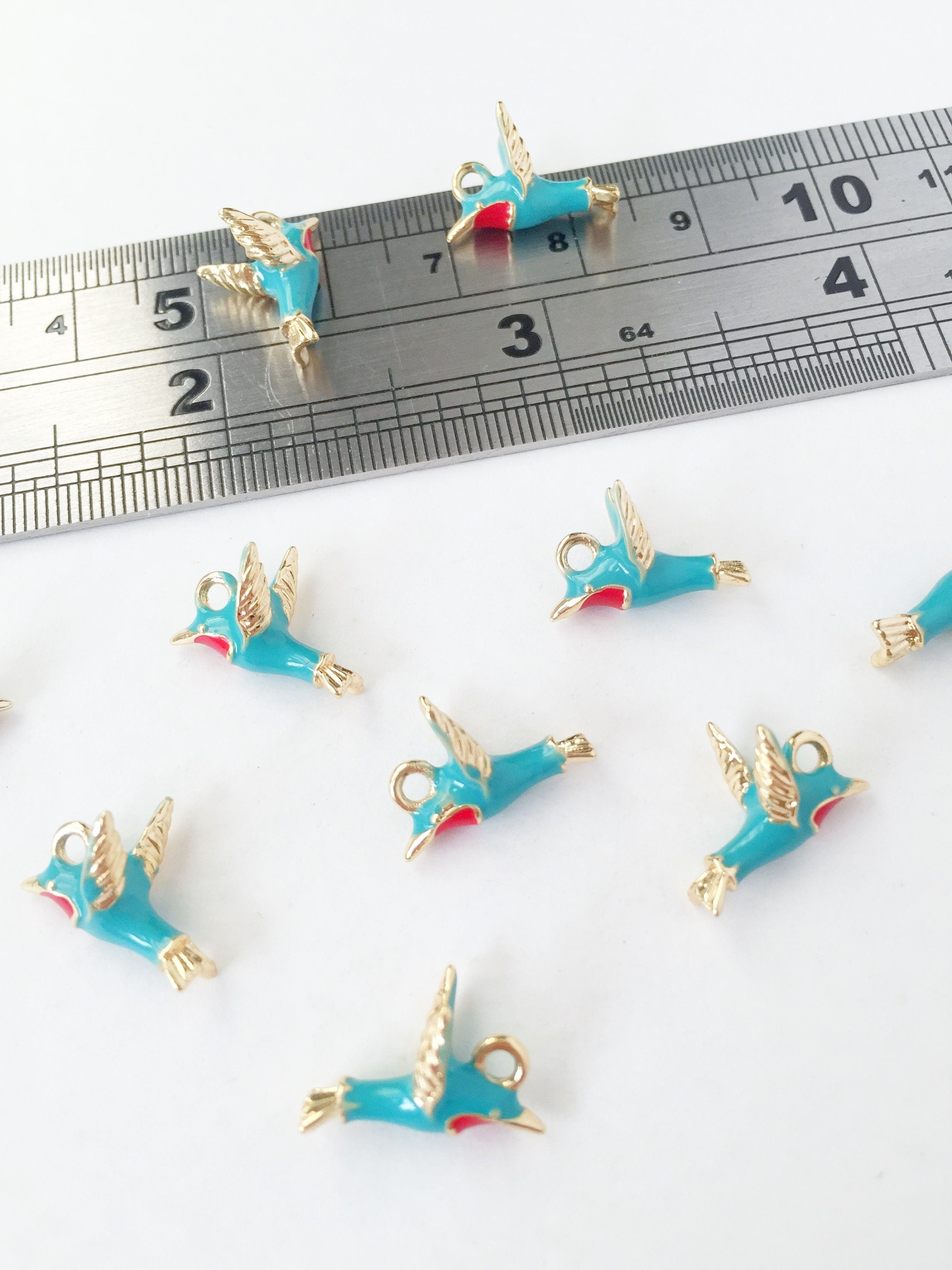 2 x 18K Gold Plated Hummingbird Charms, 14x9mm (1029)