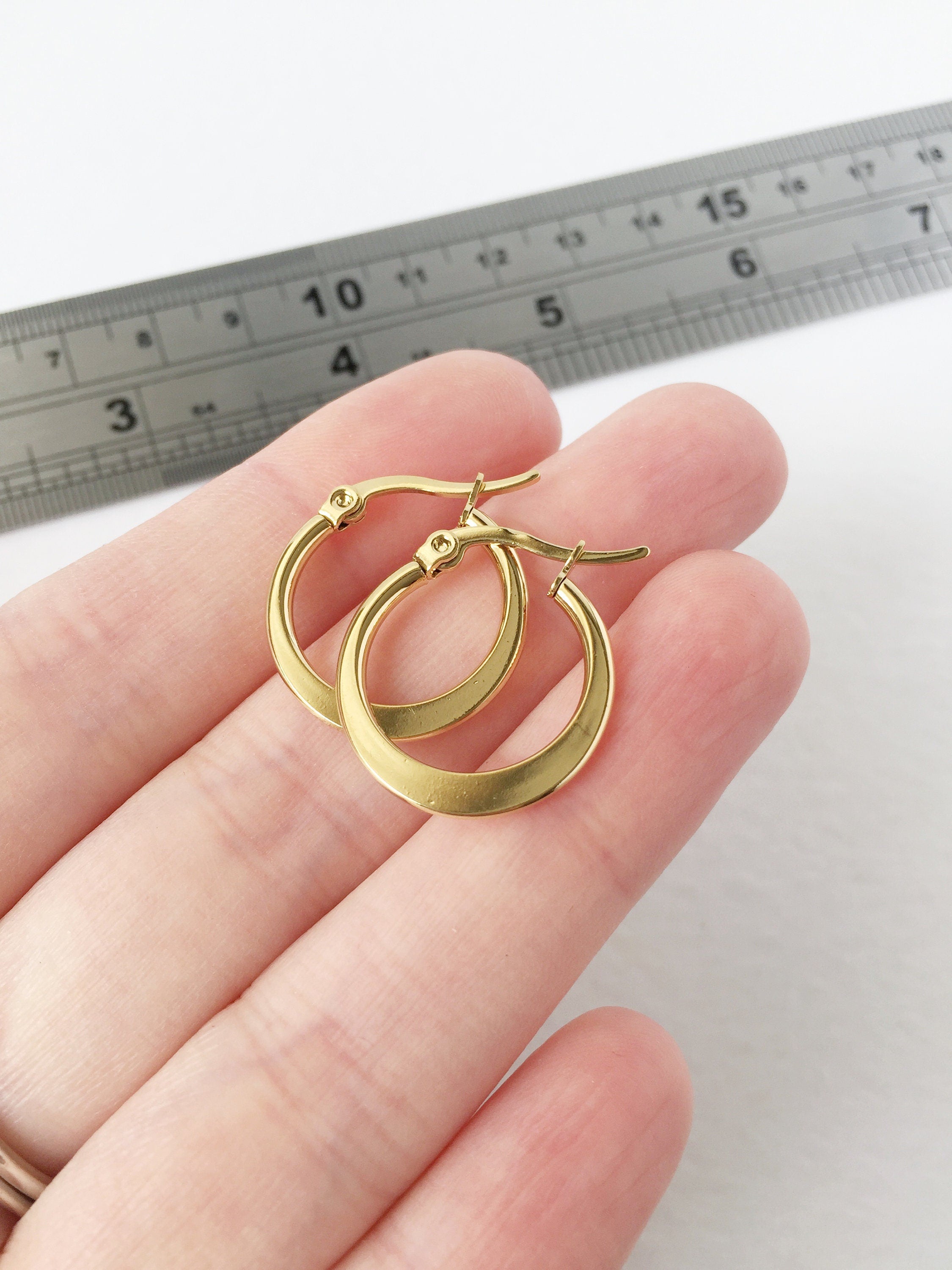 1 pair x Gold Plated Stainless Steel Flattened Hoop Earrings (1907G)