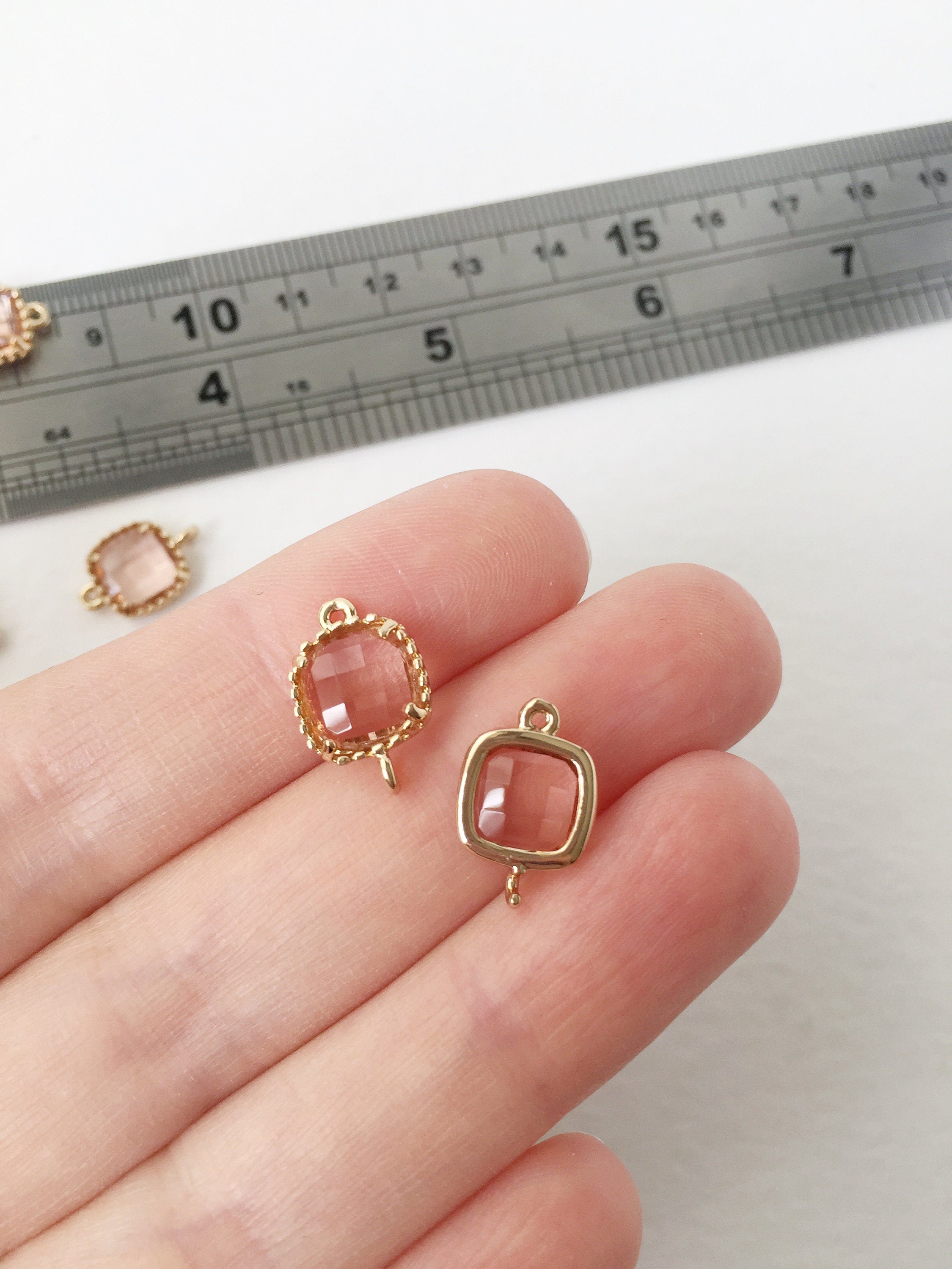 2 x Gold Plated Faceted Peach Blush Glass Connector, 15x10mm (1091)