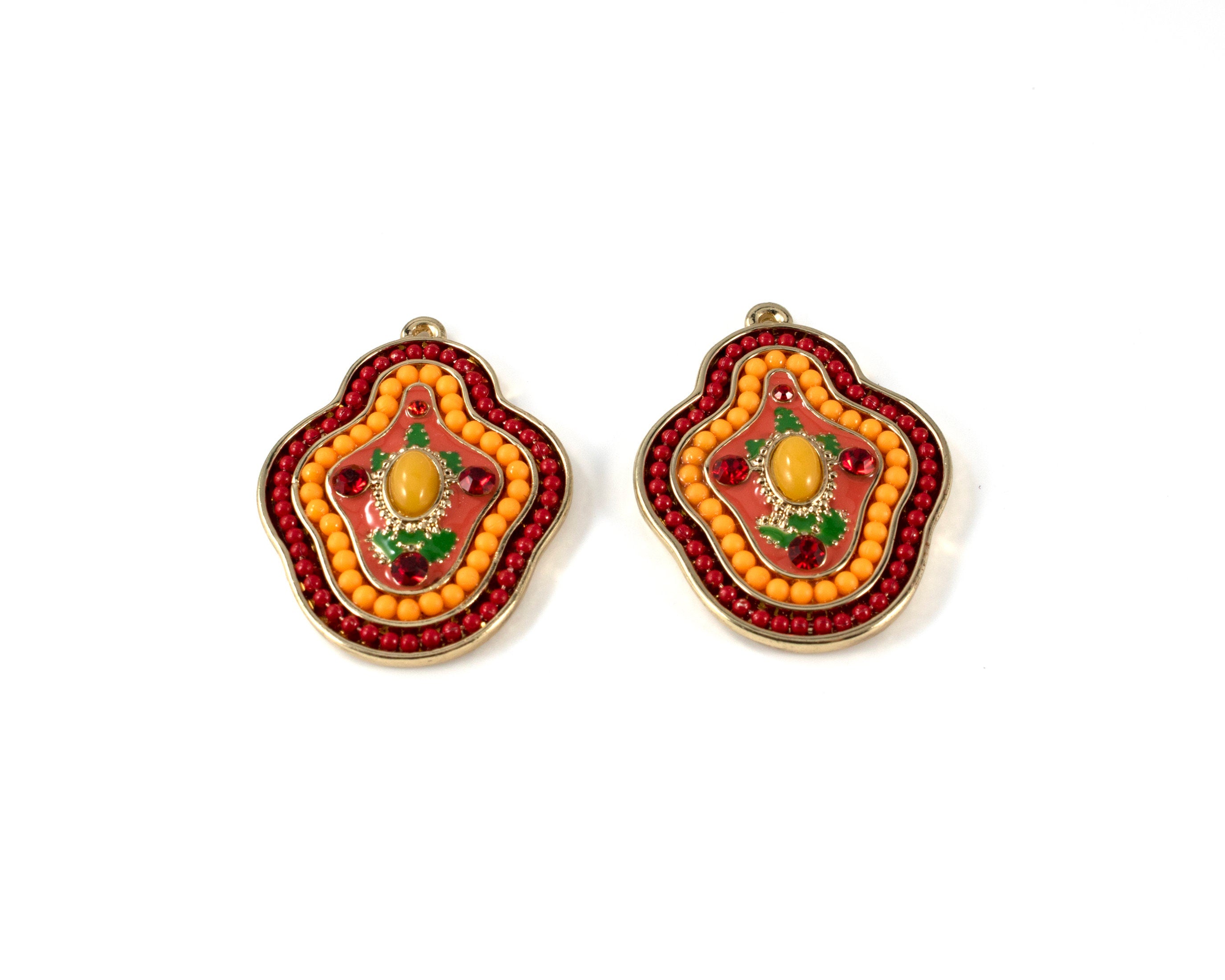 1 x Antique Gold Beaded Orange Pendant, 36x26mm (C0396)