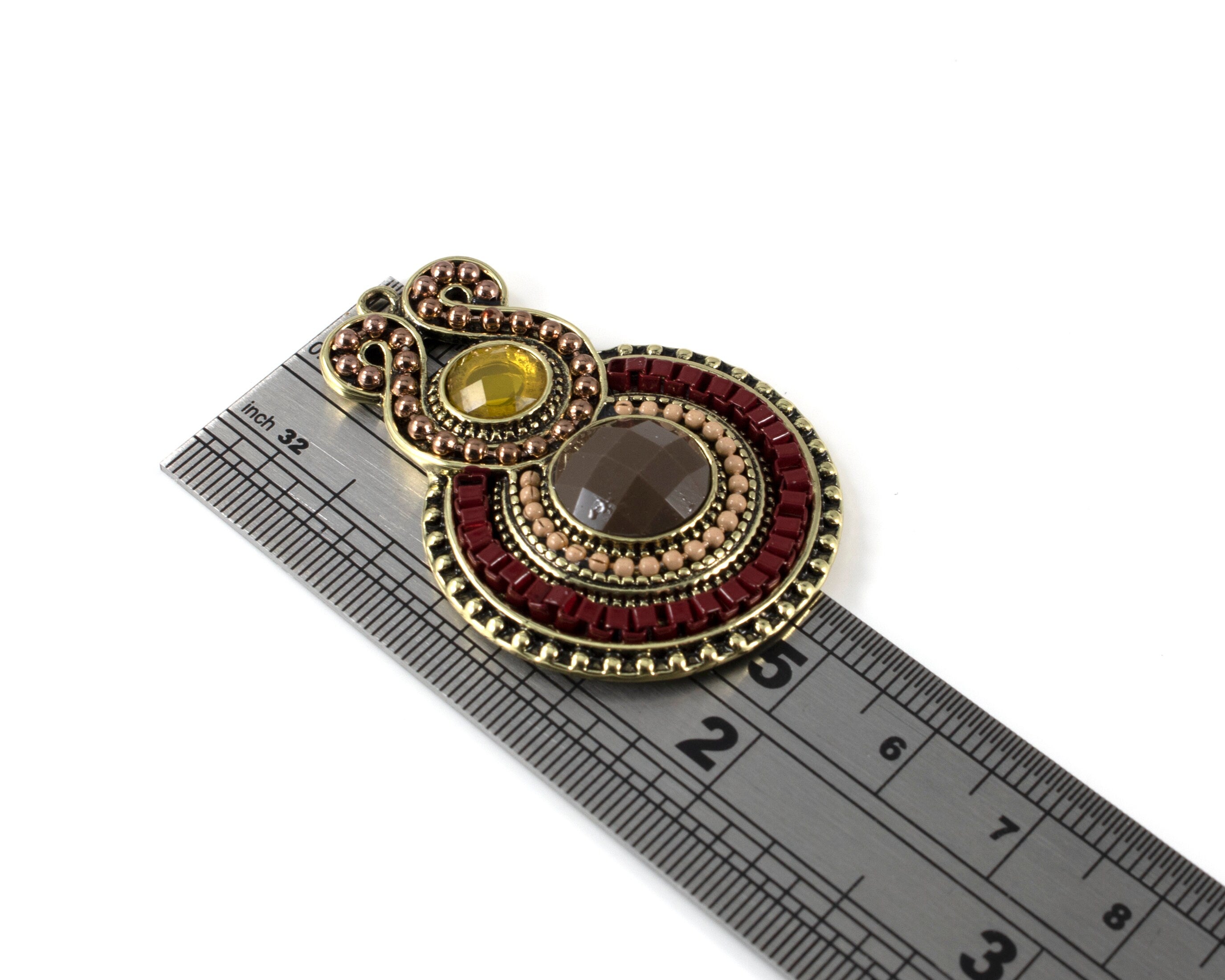 1 x Vintage Style Bronze Beaded Pendant, 46x33mm (C0393)