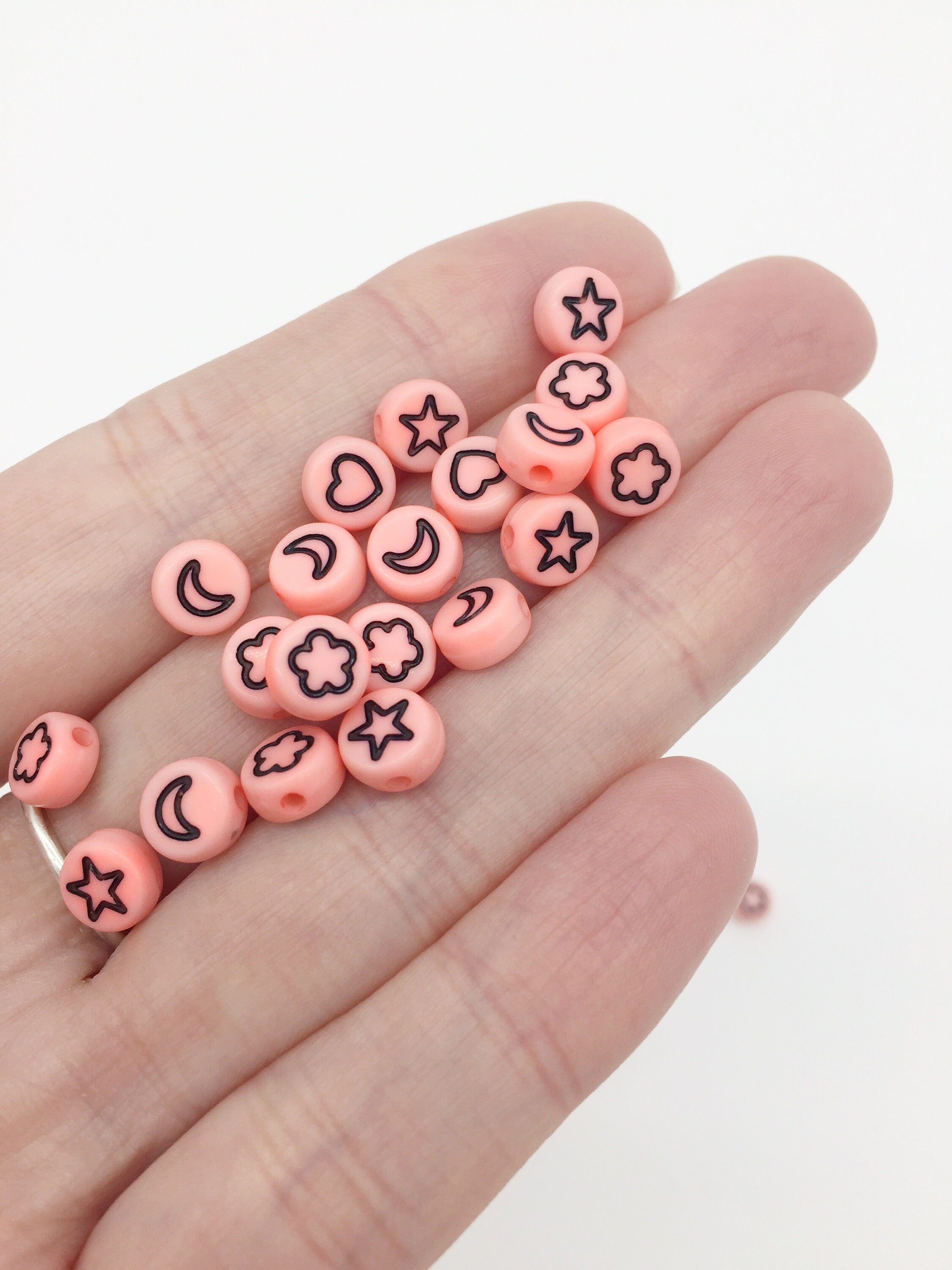 100 x Pink Flat Round Acrylic Beads with Celestial Pattern, 7mm (2464)