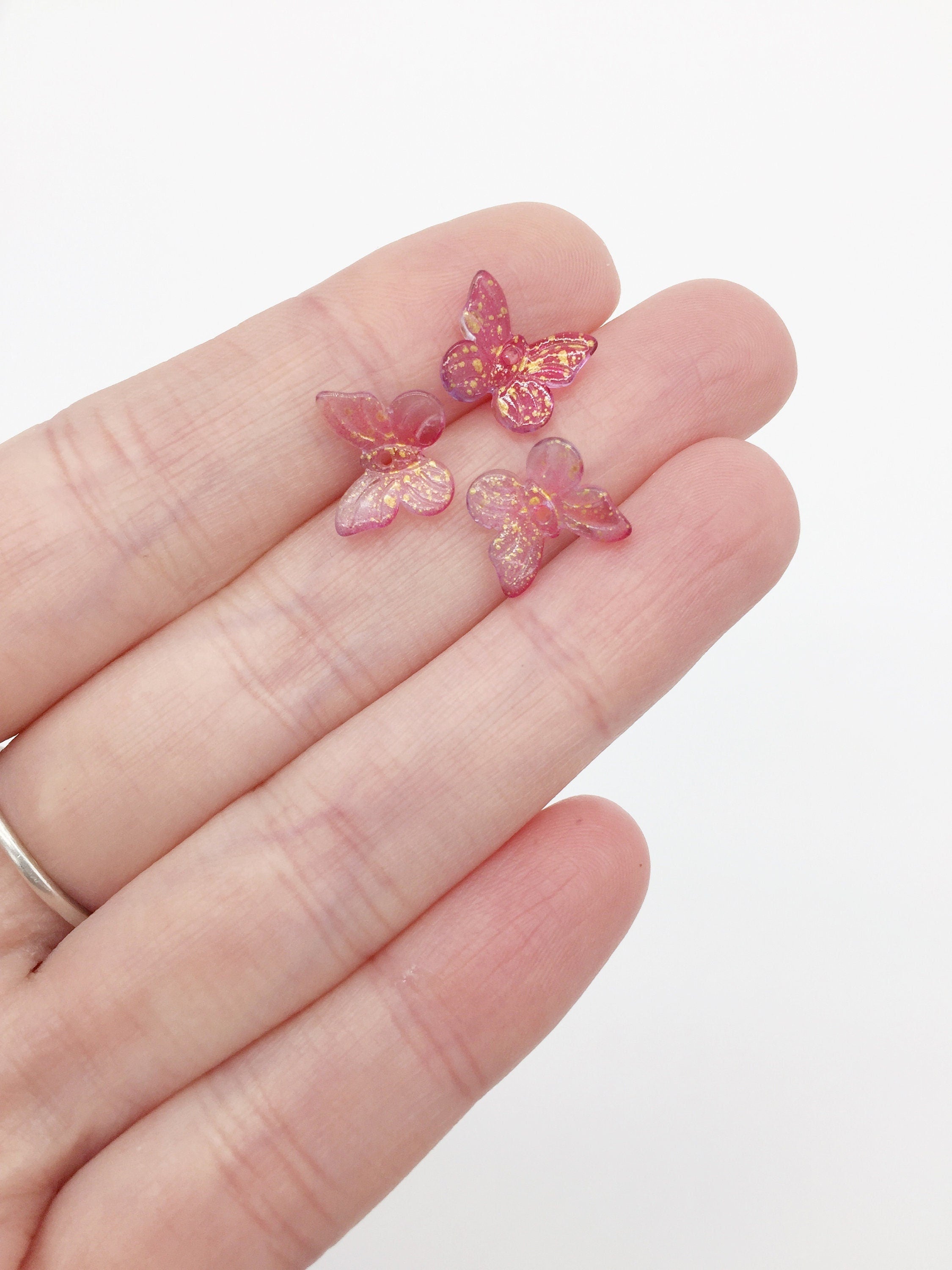 20 x Gold Sprayed Ombre Red Glass Butterfly Charms, 11x10mm (1211)