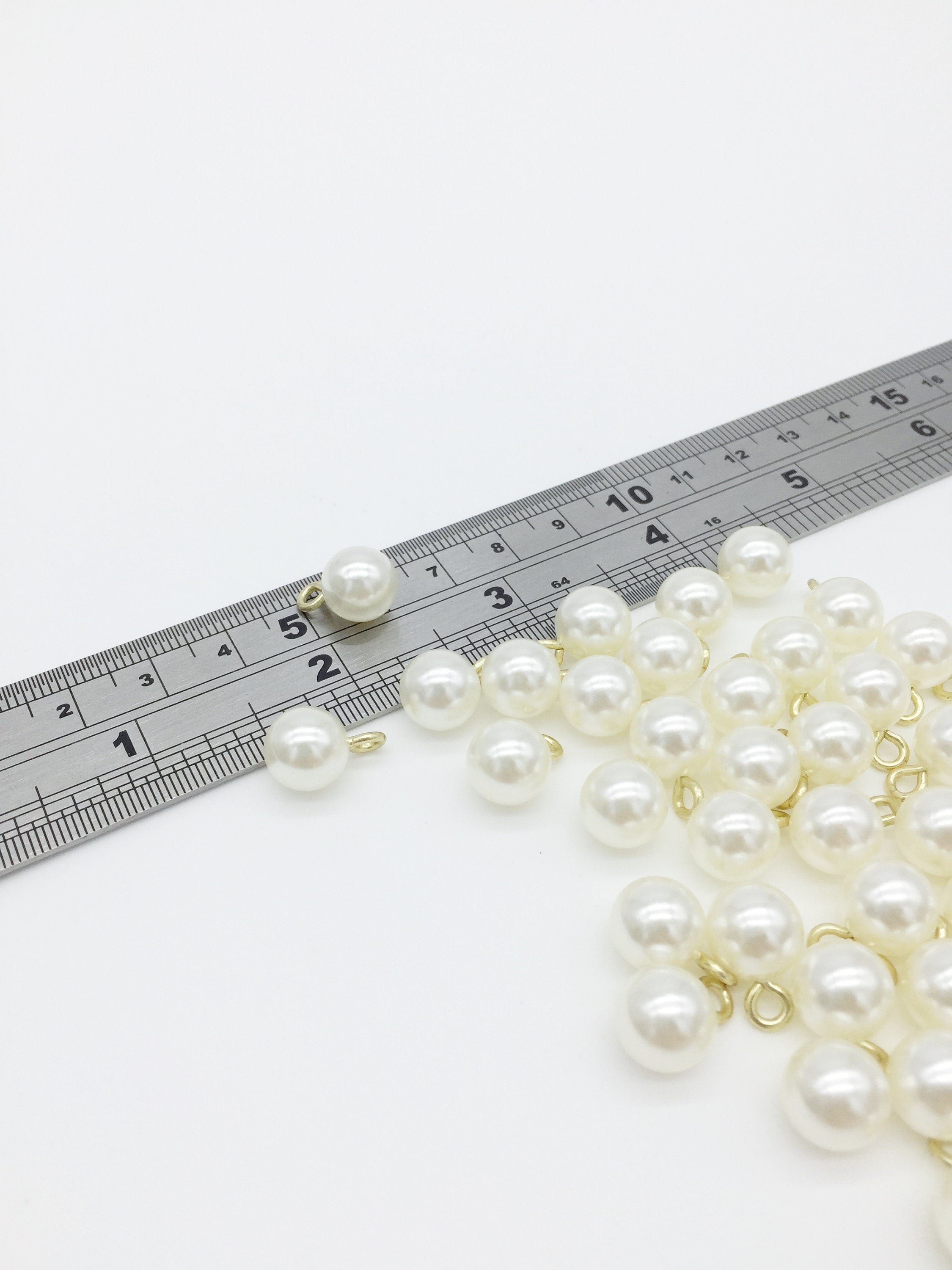 12 x Off-White Pearl Charms with Gold Steel Loop, 10mm (3090G)