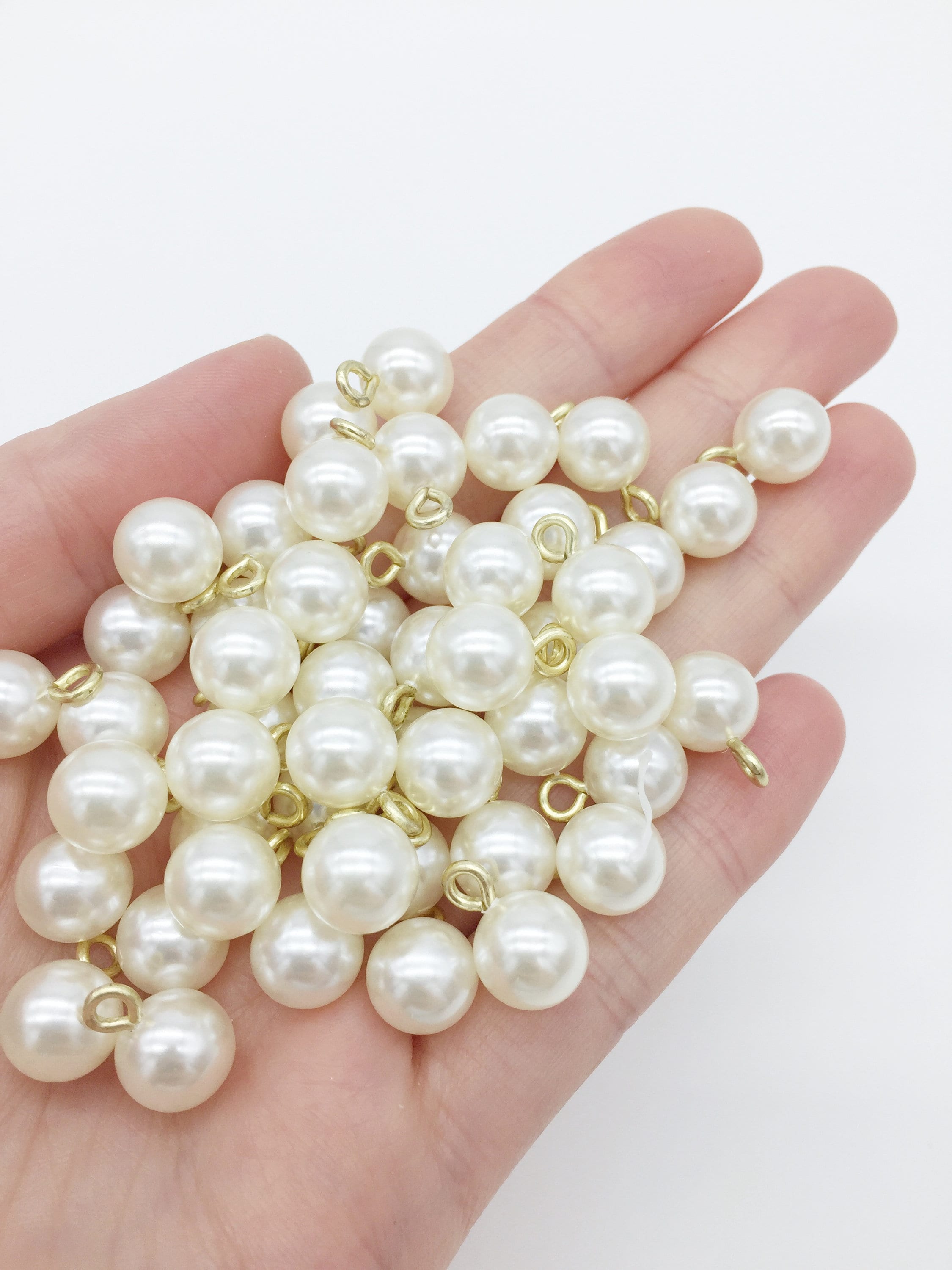 12 x Off-White Pearl Charms with Gold Steel Loop, 10mm (3090G)
