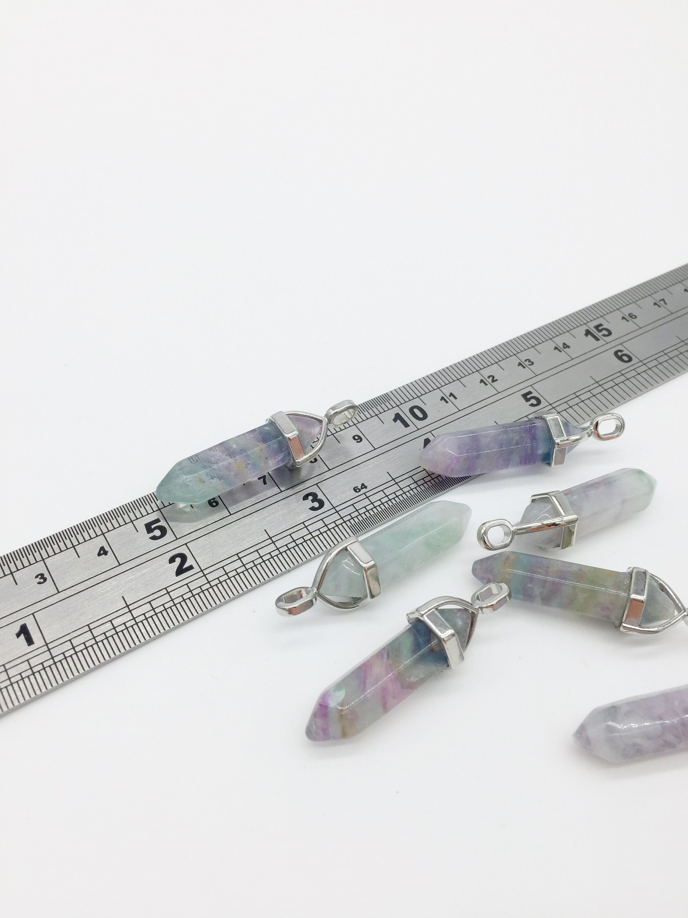 1 x Pointed Fluorite Crystal Pendant, 43x13mm Healing Gemstone Pendant with Bail (0376)