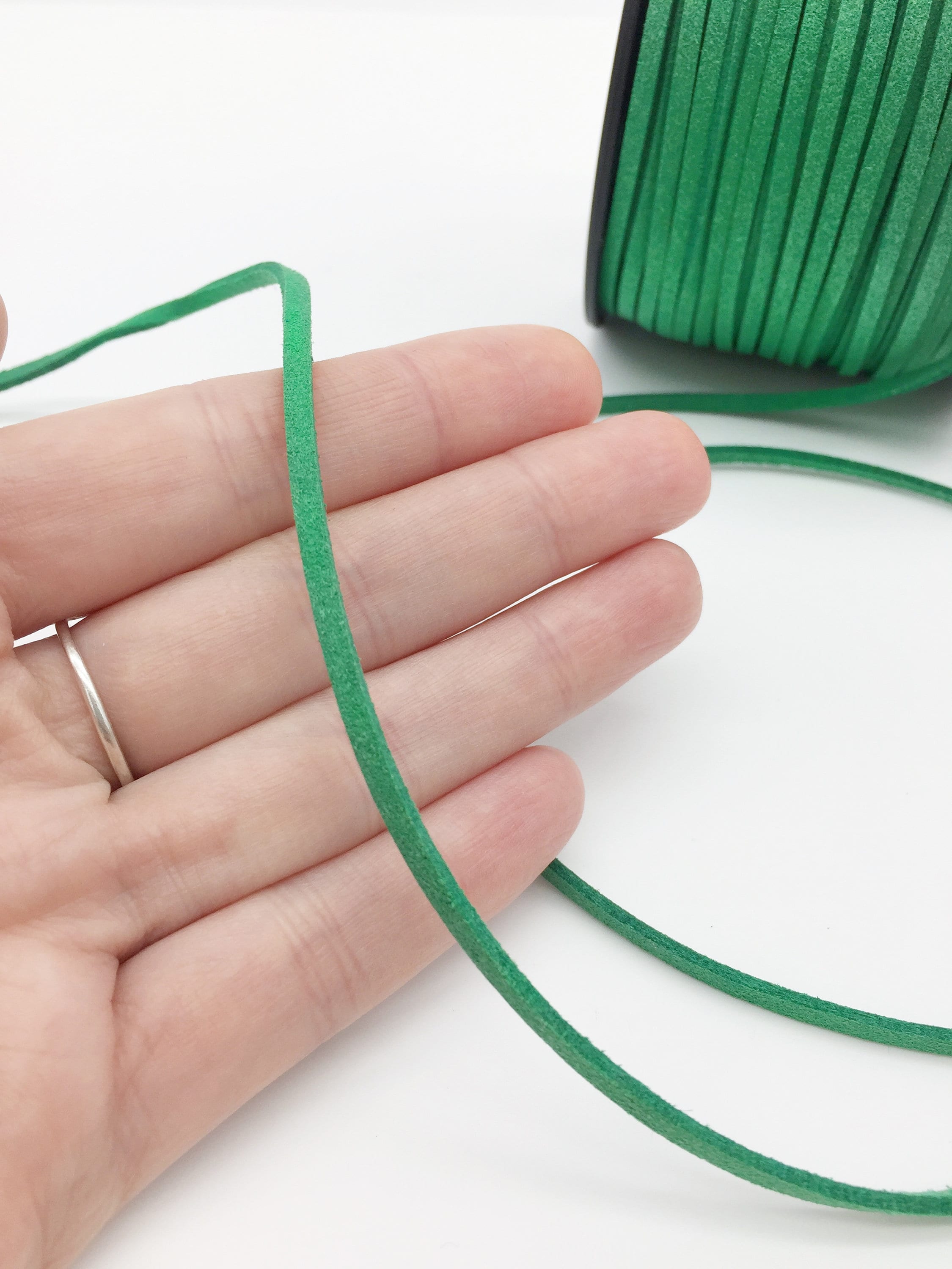 Emerald Green Faux Suede Cord, 3mm (R2)
